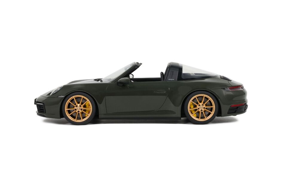 GT Spirit 1:18 Scale Resin Model - Porsche 911 (922) Targa 4S, Green - GT438