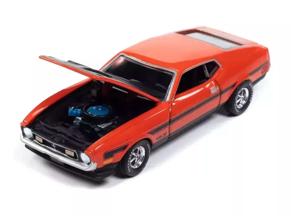 AutoWorld 1:64 Scale Mecum Auctions 1971 Ford Mustang Boss 351 (Calypso Coral) - AWSP159