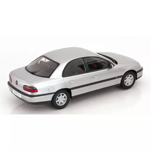 Triple 9 - 1:18 Scale Diecast - 1996 Opel Omega B CD, Silver Metallic - T9-1800430