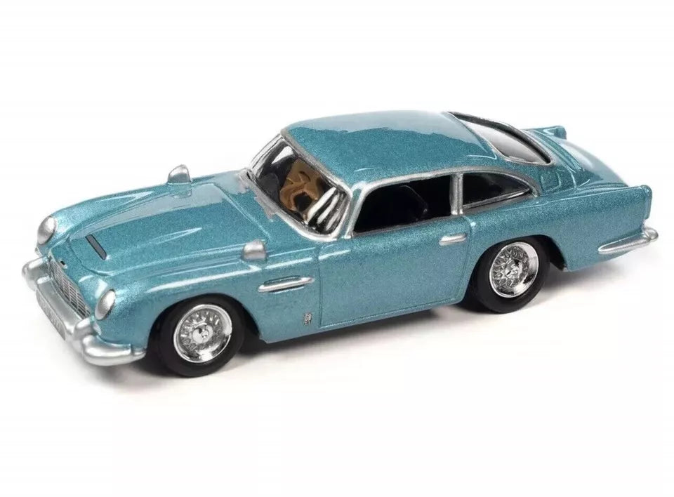 Johnny Lightning 1:64 Scale 1966 Aston Martin DB5, Caribbean Blue - JLCG031