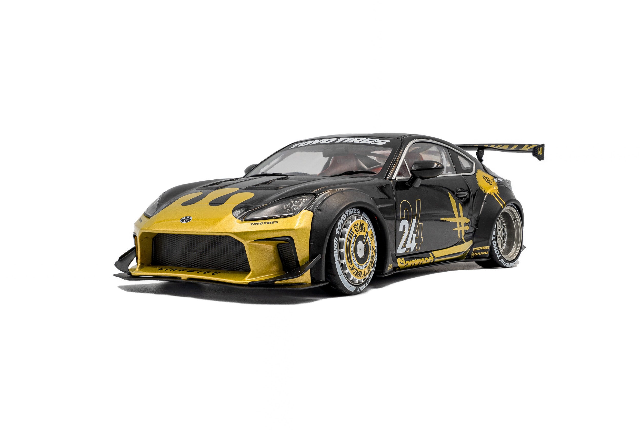 SOLIDO 1:18 Scale - 2024 Toyota GR86 Liberty Walk Body Kit, Black and Gold - S1813603