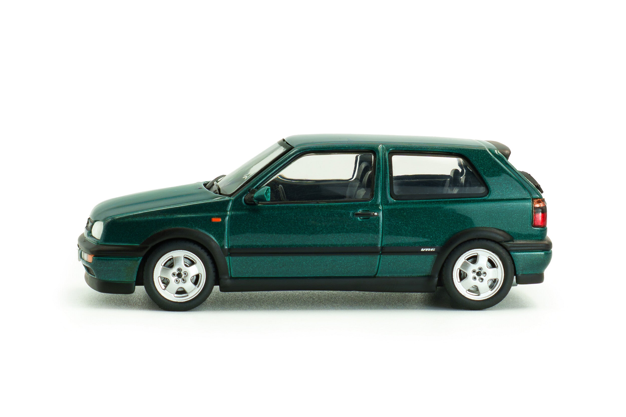 SOLIDO 1:43 Scale - 1994 VW Golf MKIII VR6, Dragon Green Pearl - S4316401