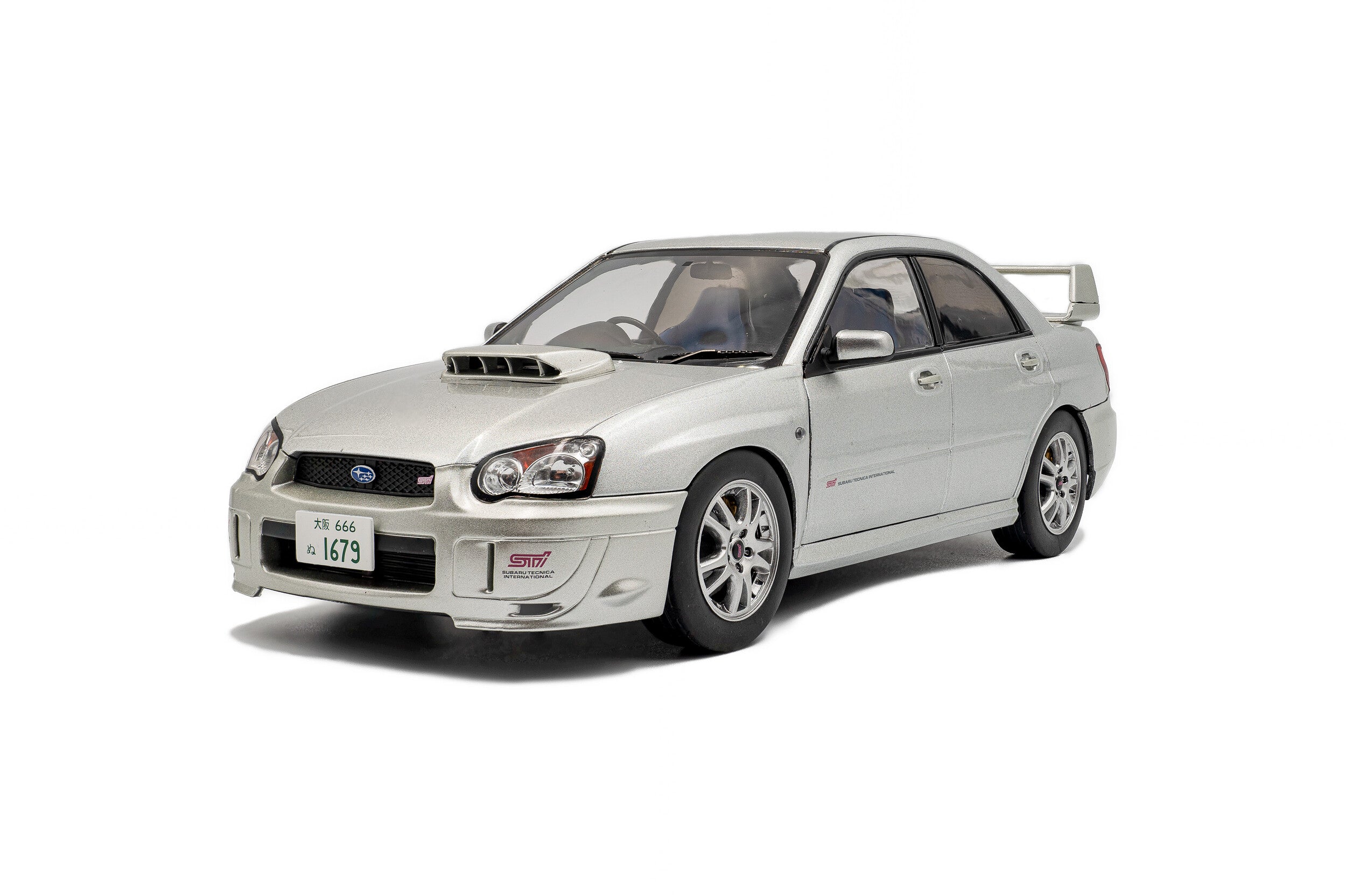 Solido 1:18 Diecast - 2003 Subaru Impreza WRX STi Premium, Silver Effect - S1812303