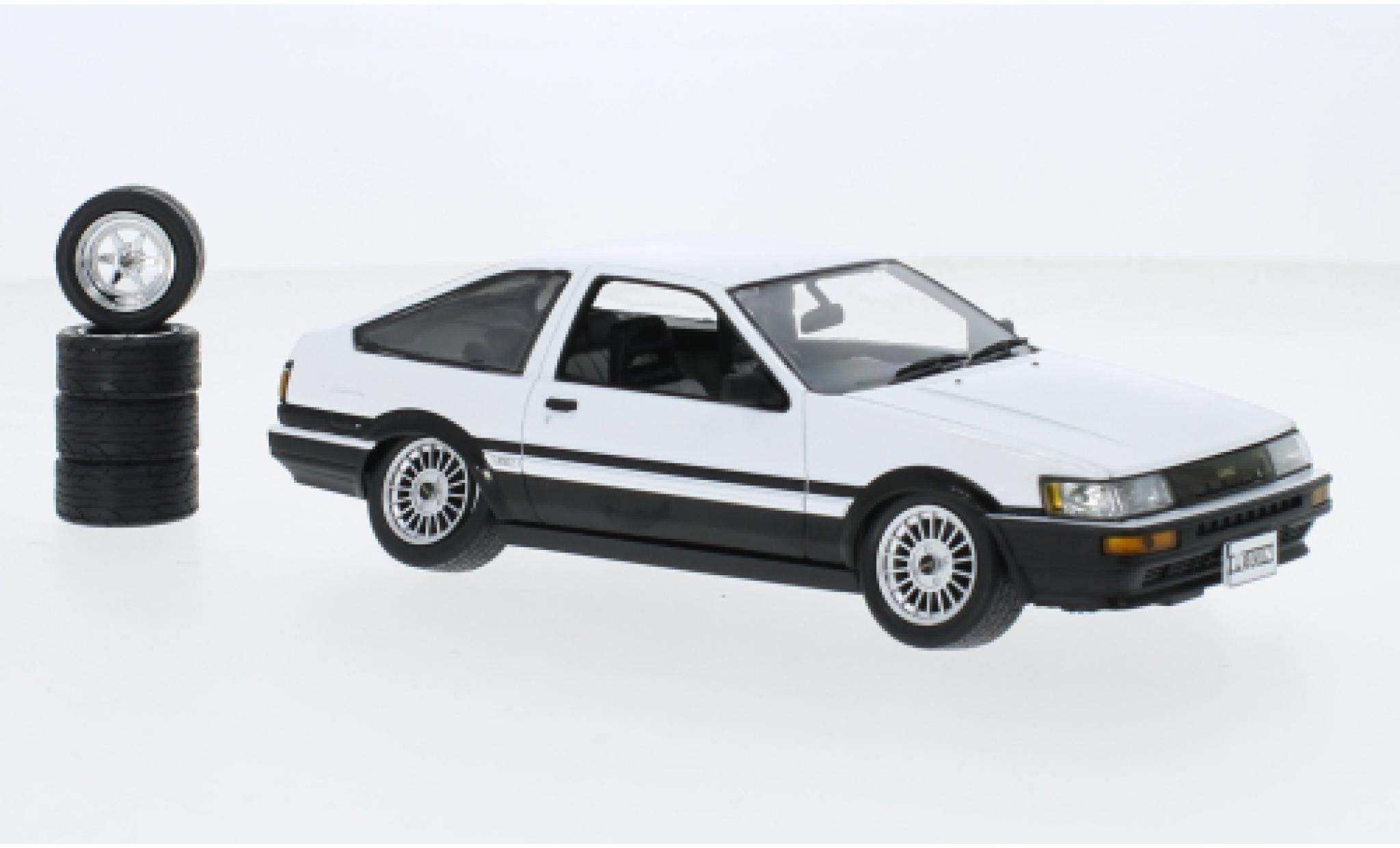 Sunstar 1:24 Scale Diecast 51001 1985 Toyota Corolla Levin (AE86) – White/Black