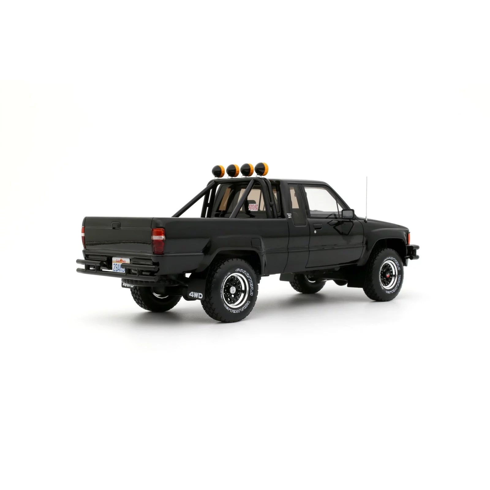 OTTO 1:18 Scale Resin - 1985 Toyota Hilux SR5, Back to the Future - Glossy Black 202 - OT481