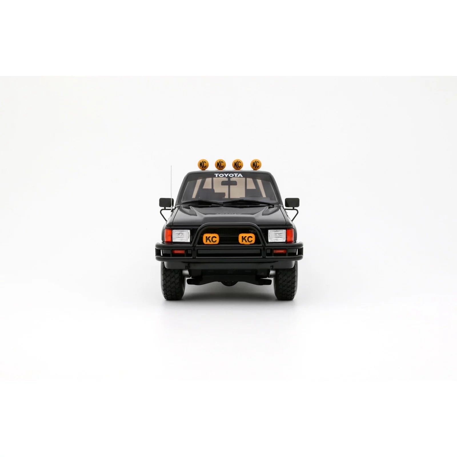 OTTO 1:18 Scale Resin - 1985 Toyota Hilux SR5, Back to the Future - Glossy Black 202 - OT481