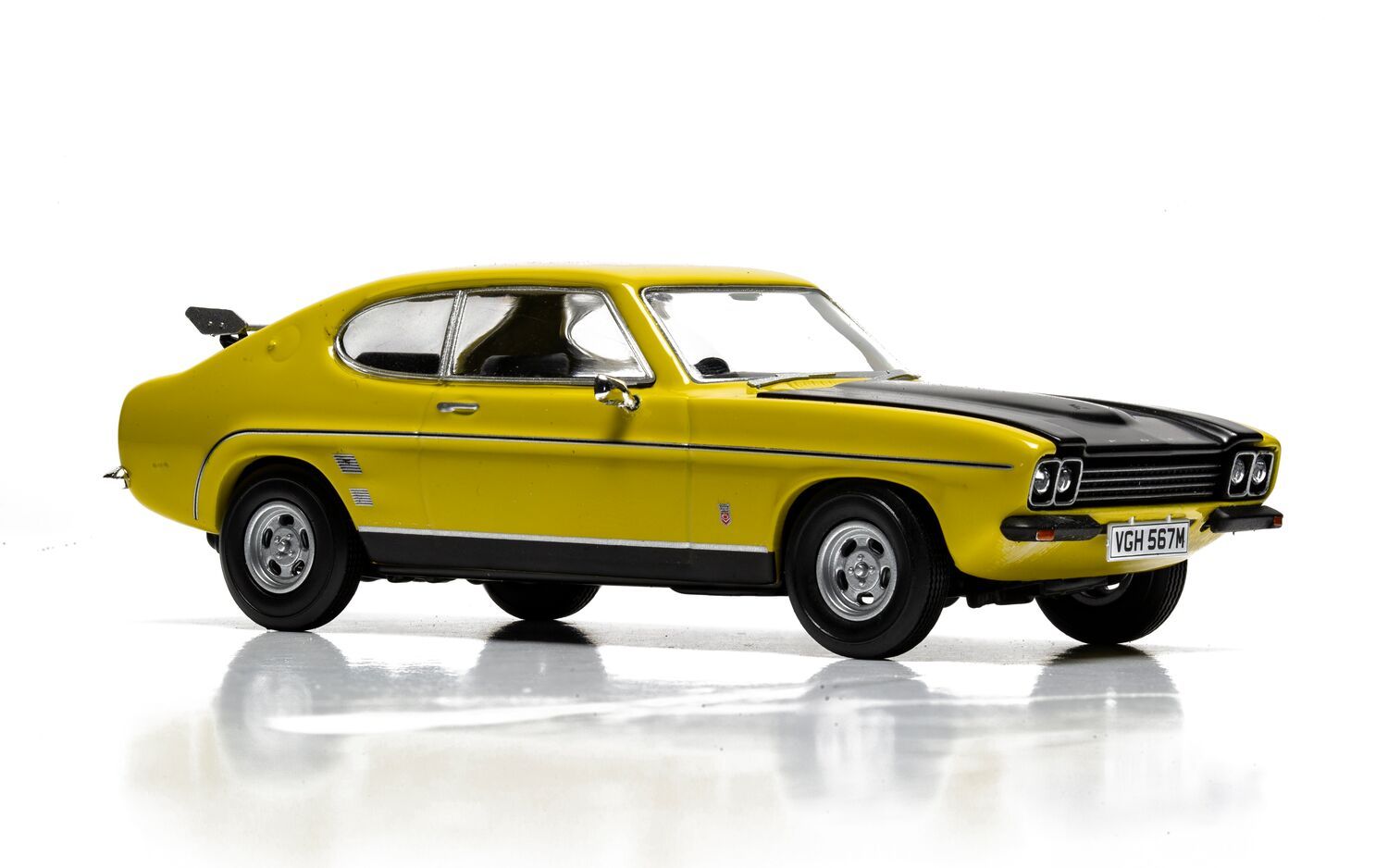 CORGI VANGUARDS 1:43 - Ford Capri Mk1 3.0 GXL - Daytona Yellow (Richard Hammond's The Smallest Cog) - VA13319