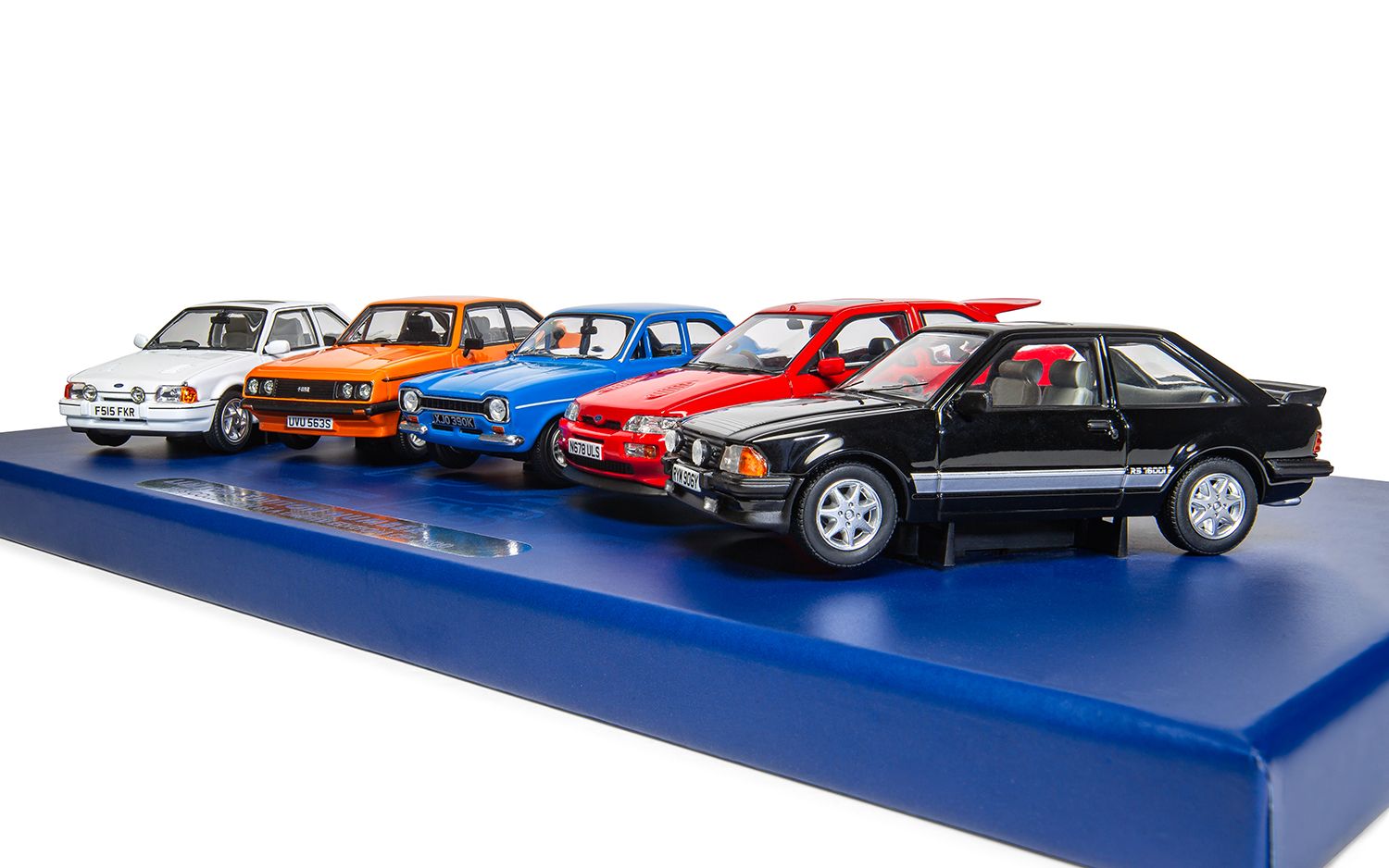 Corgi Vanguards 1:43 SCALE Ultimate Ford Escort RS Collection - VC01501