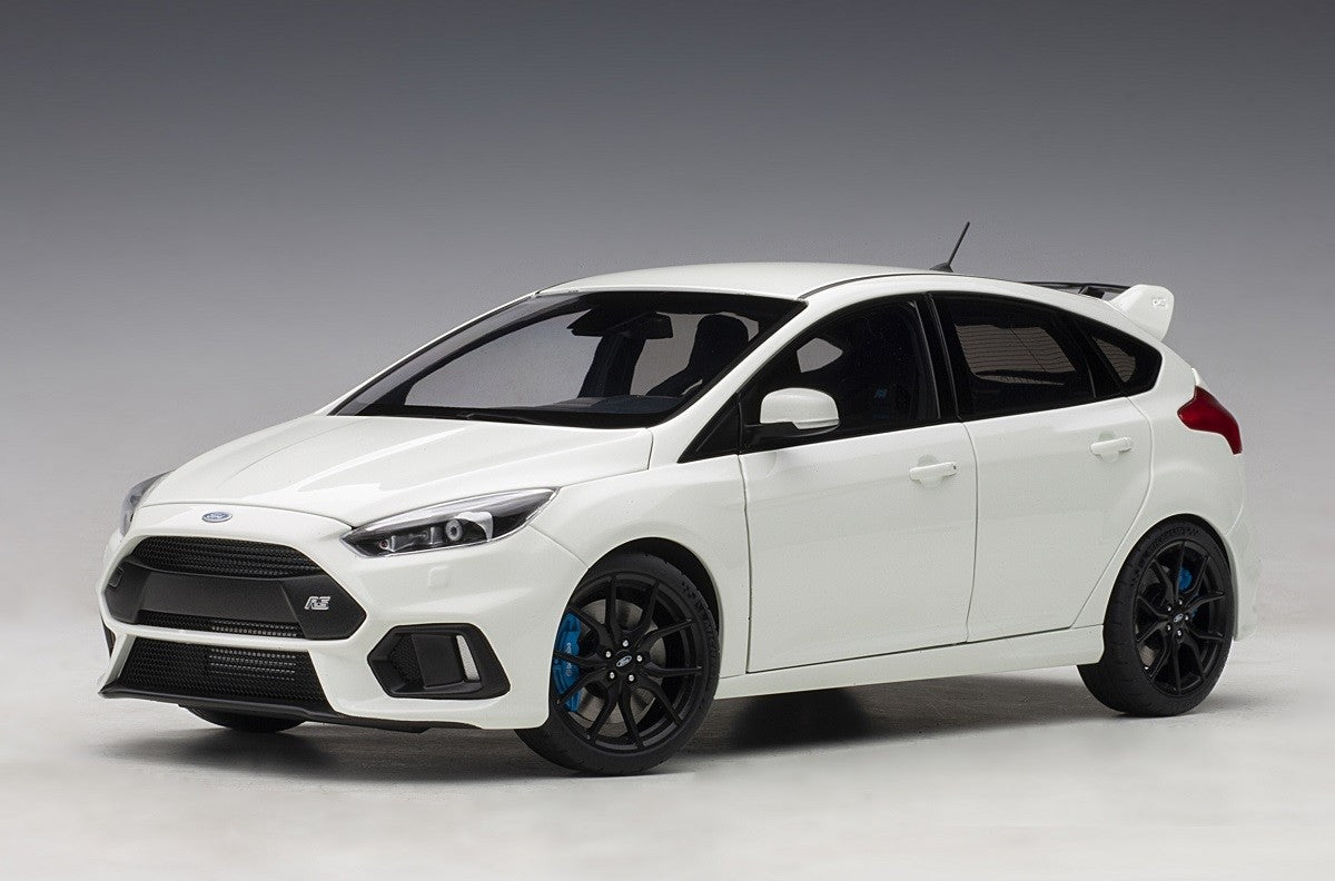 Autoart 1:18 Ford Focus RS 2016, frozen white, (full openings) 72951