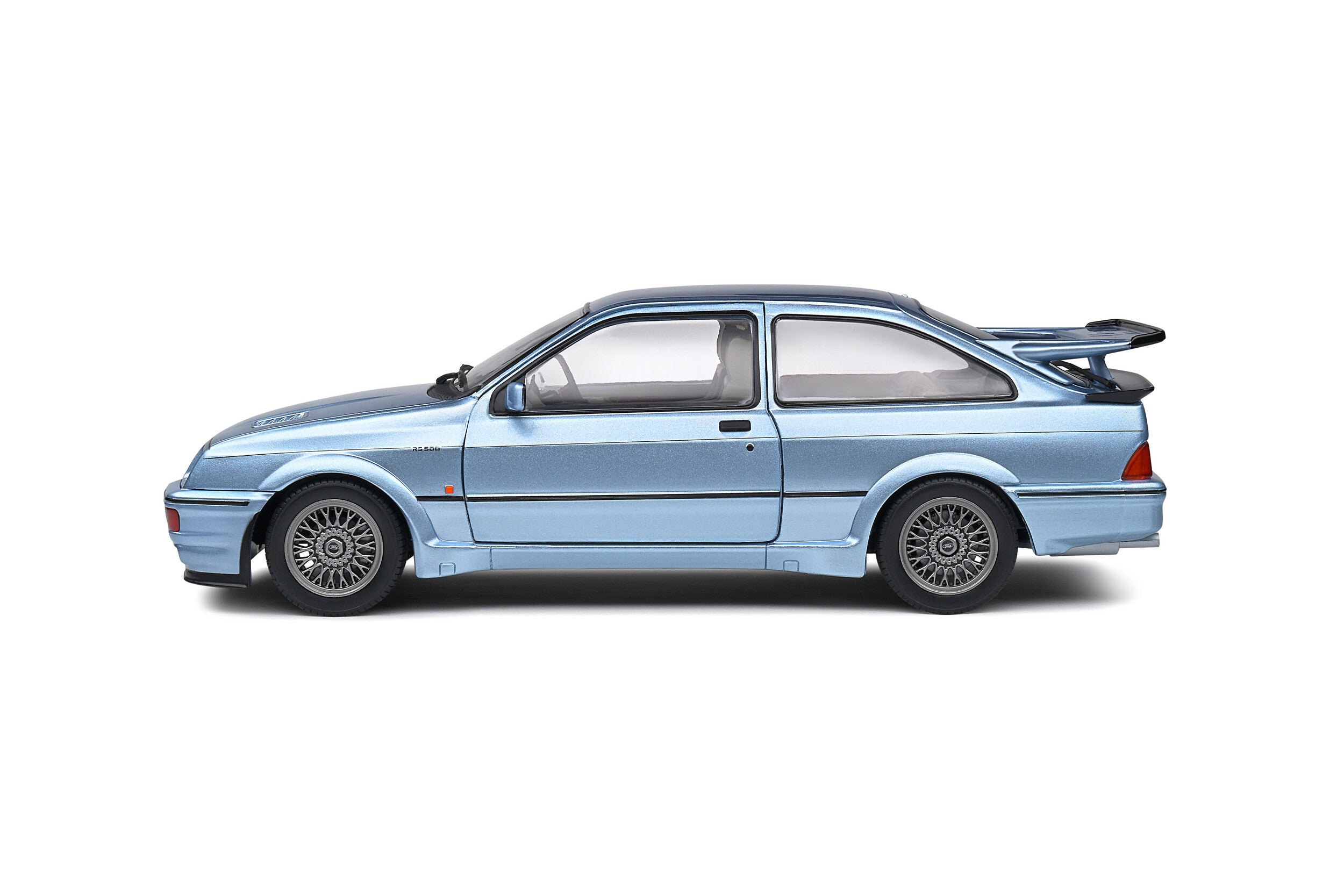 SOLIDO 1:18 Scale Diecast Model Car, Ford Sierra Cosworth RS500 Moonstone Blue