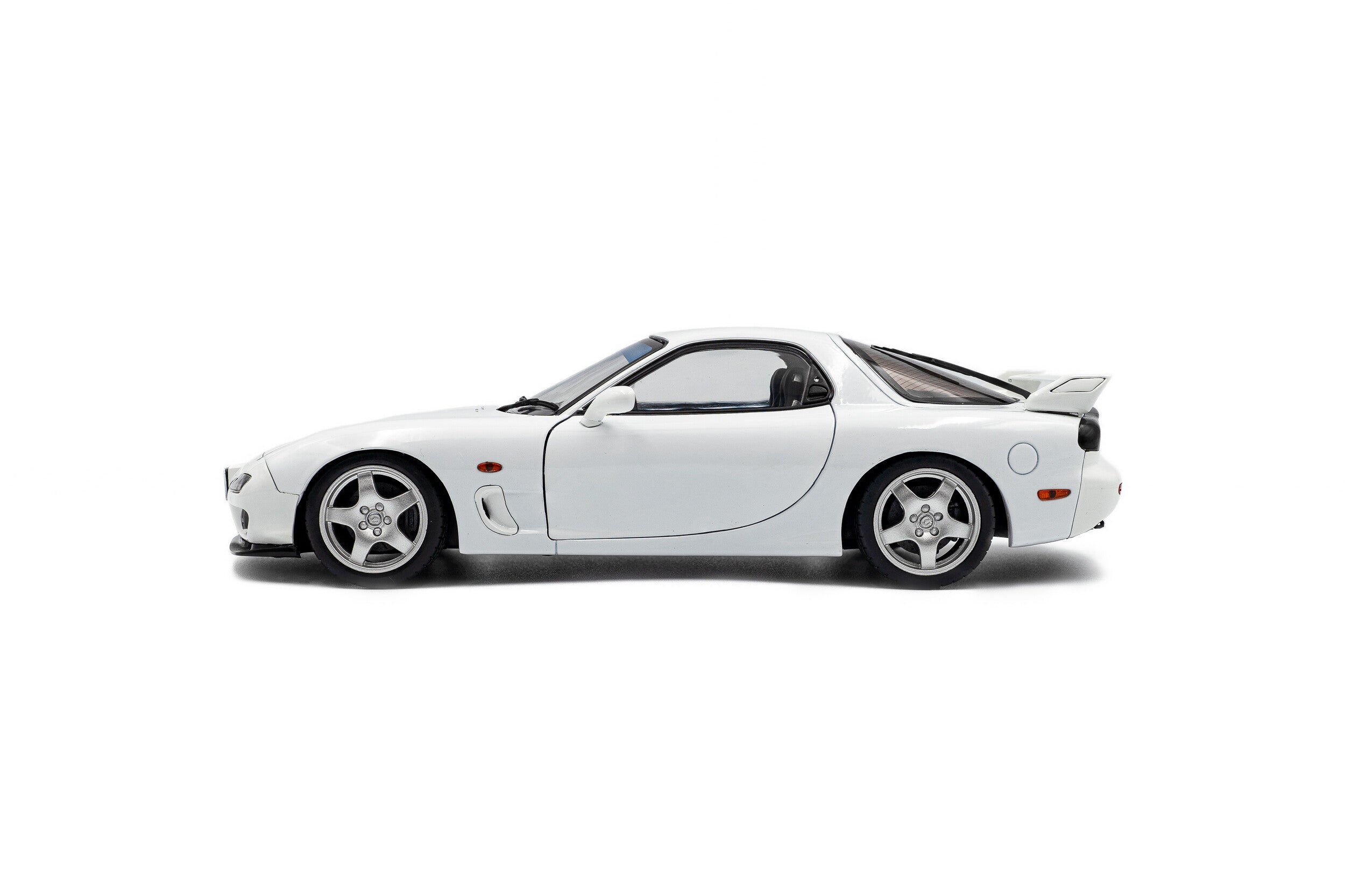 SOLIDO 1:18 Scale Diecast - 1999 Mazda RX7 FD3RS, Pure White - S1810607
