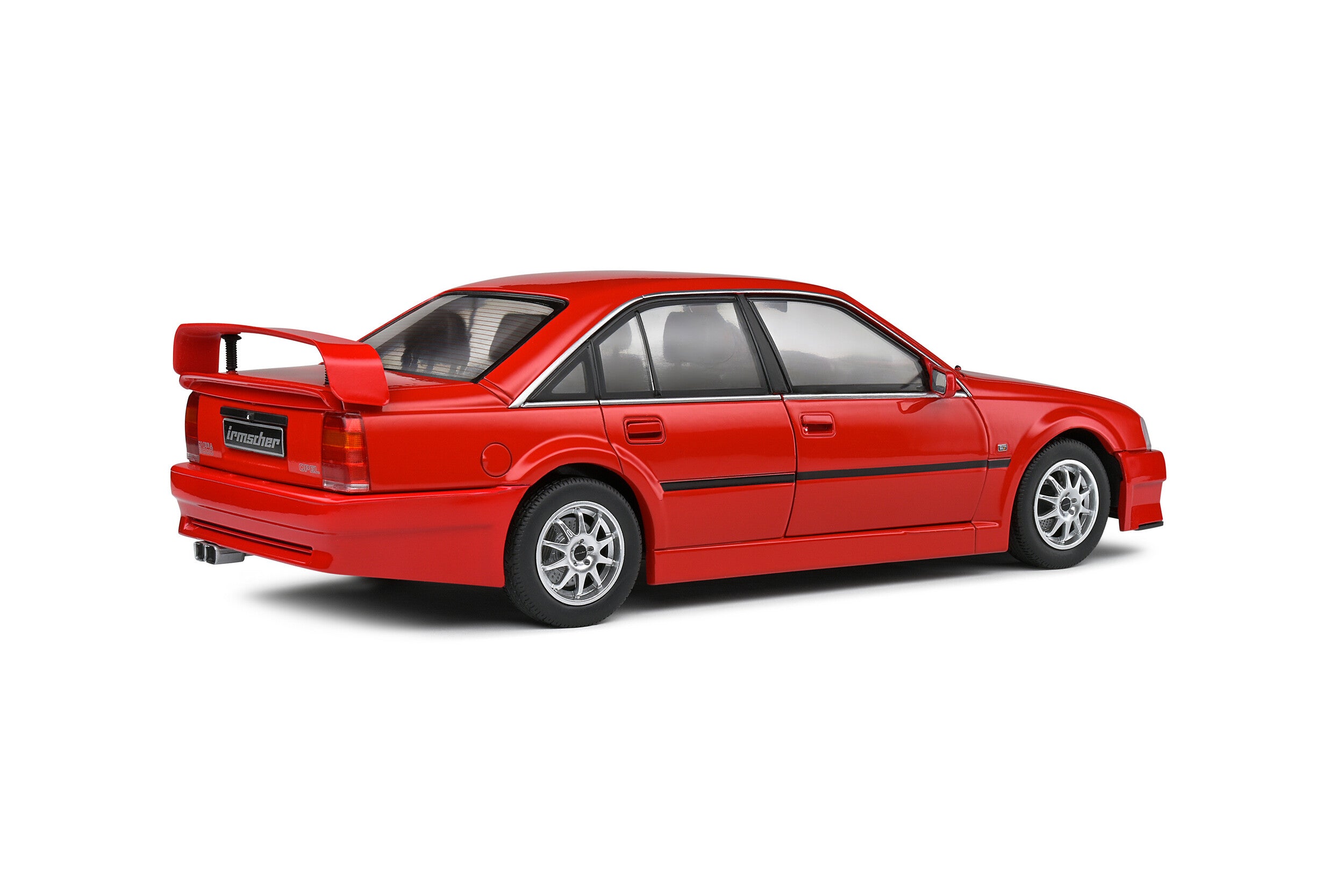 SOLIDO 1:18 Scale Diecast Model, 1990 Opel Omega 3000 24V - Red - S1809704