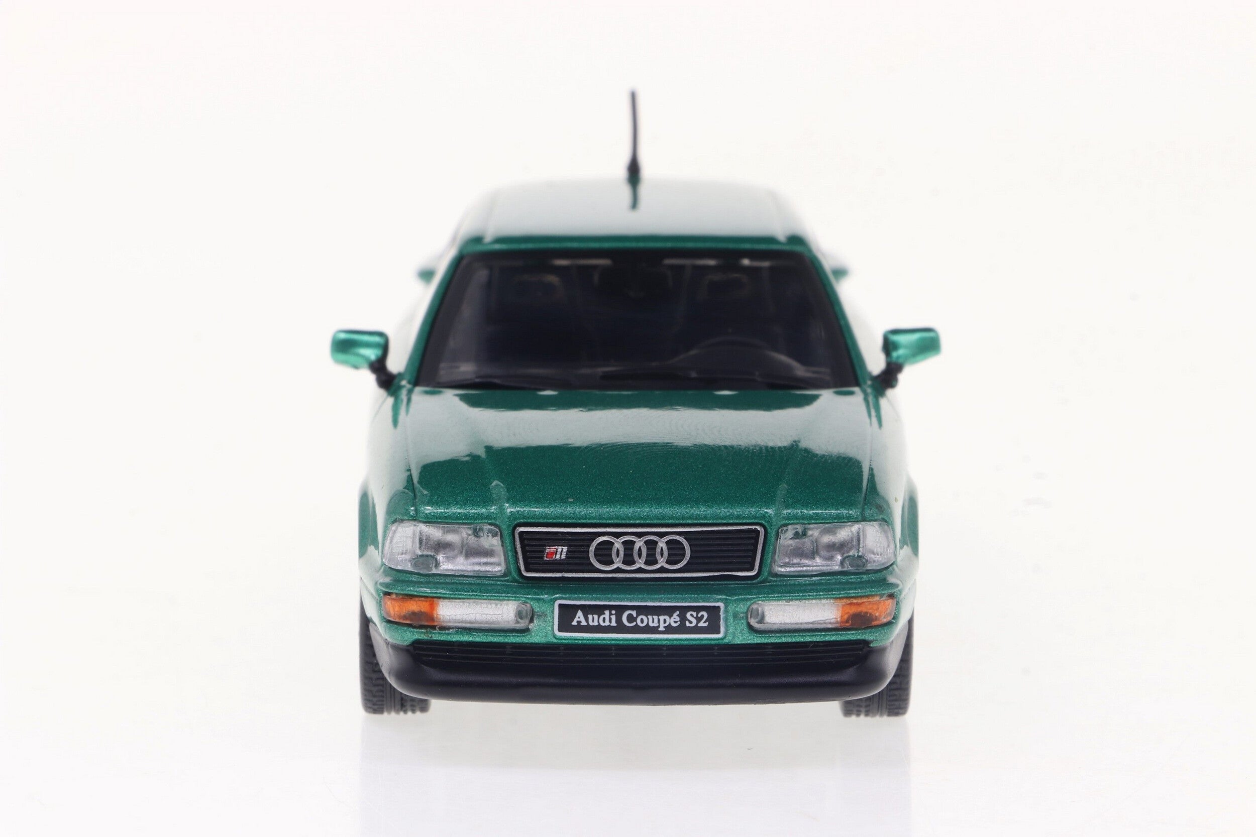SOLIDO 1:43 Diecast Model, 1994 Audi Coupe S2, Cricket Green - S4312209