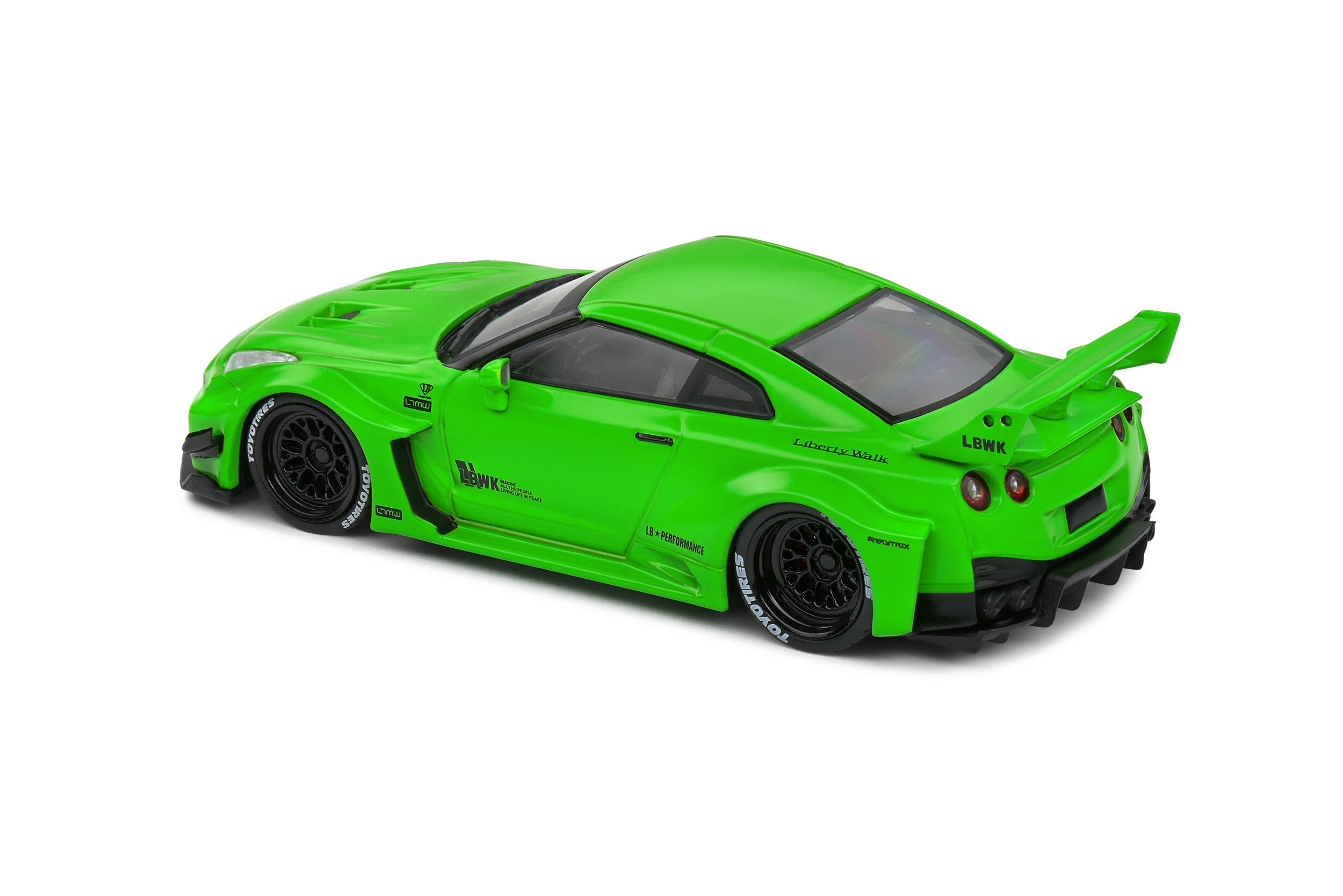 SOLIDO 1:43 Diecast, 2020 Nissan GT-R (R35) LB Work Silhouette - Acid Green - S4311207