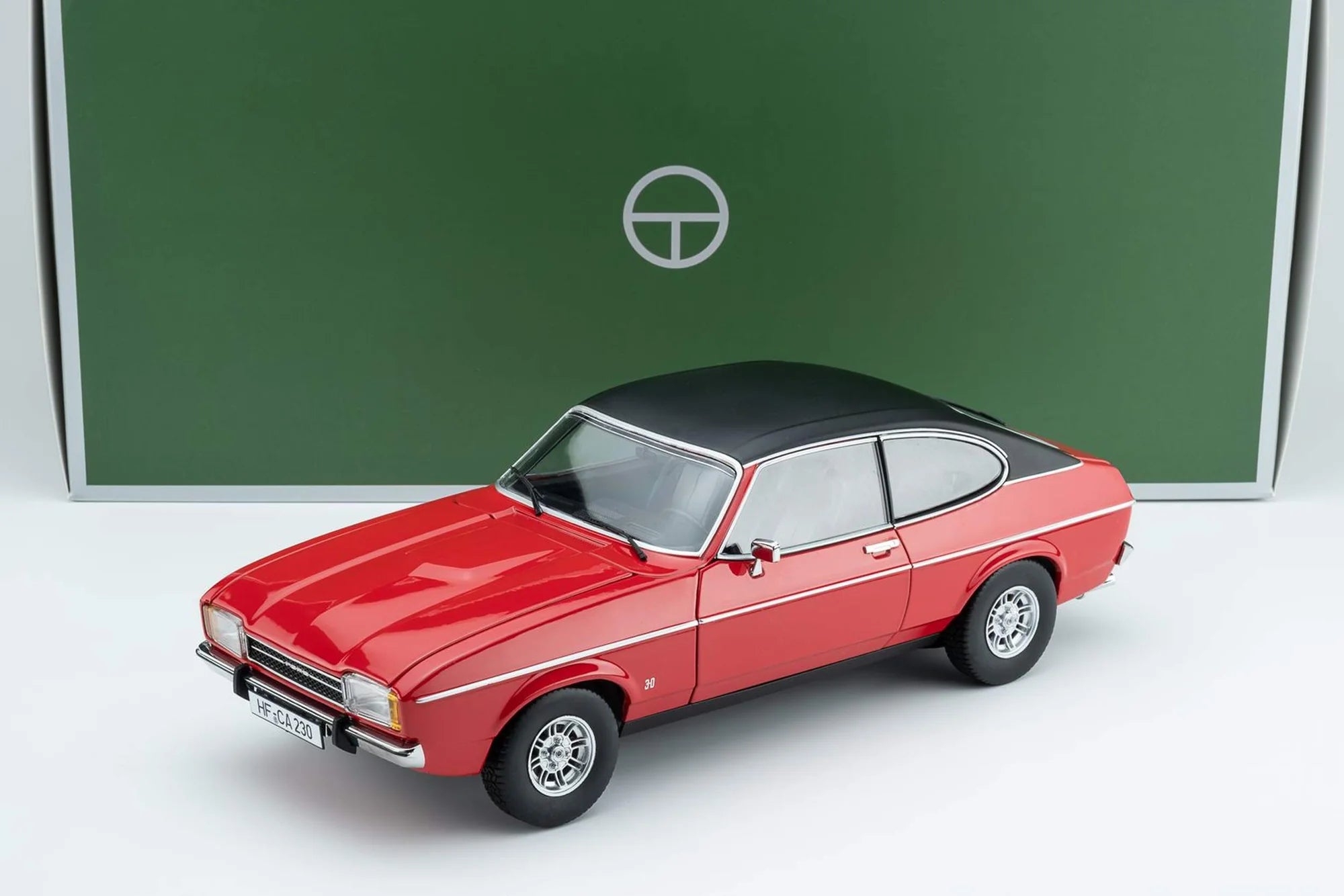Touring Modelcars 1:18 Scale Diecast - 1974 Ford Capri Mk2 3.0 Ghia, Spanish Red - 18081201