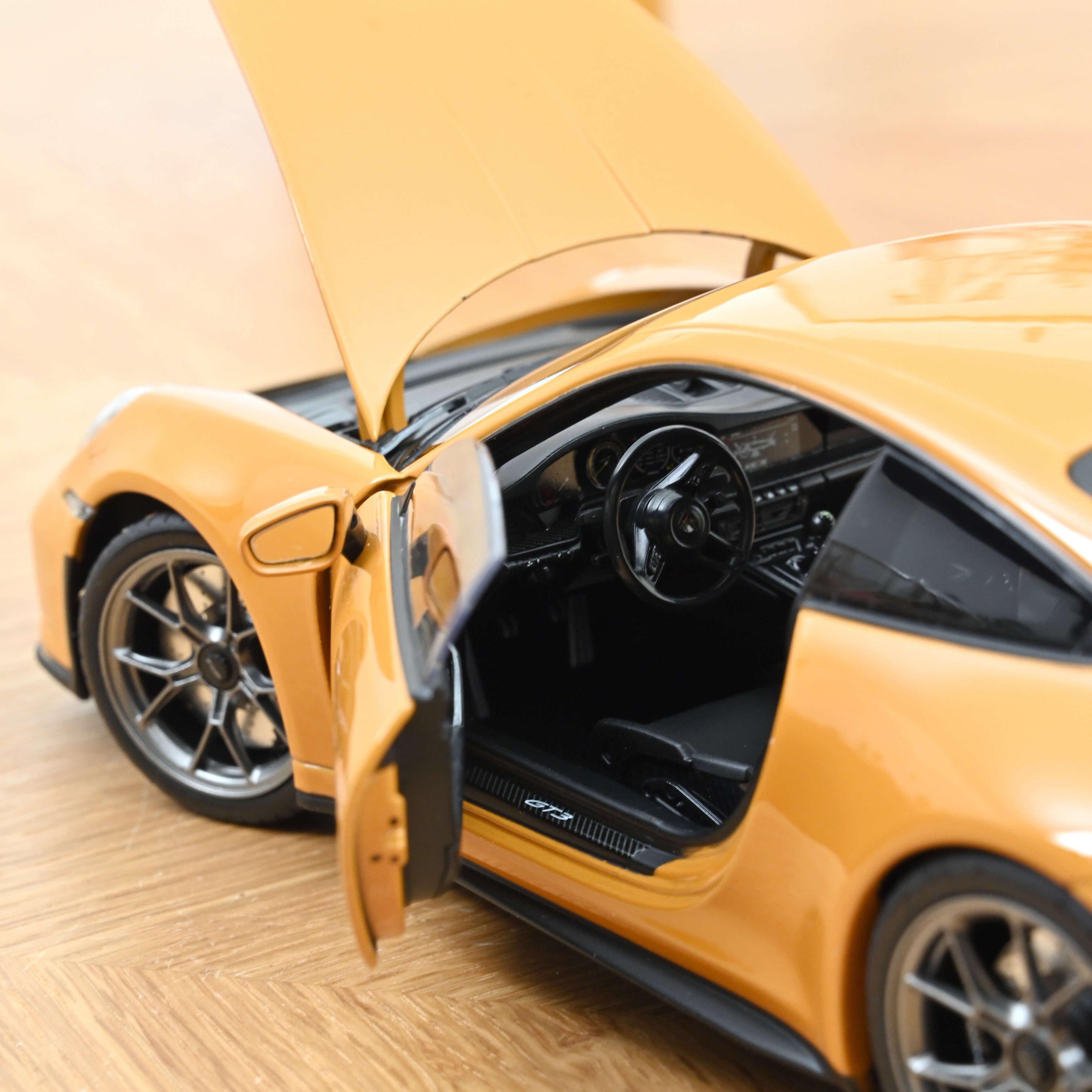 Norev 1:18 Scale Diecast Model Car - 2022 Porsche 911 (992) GT3, Bahama Yellow - 187387