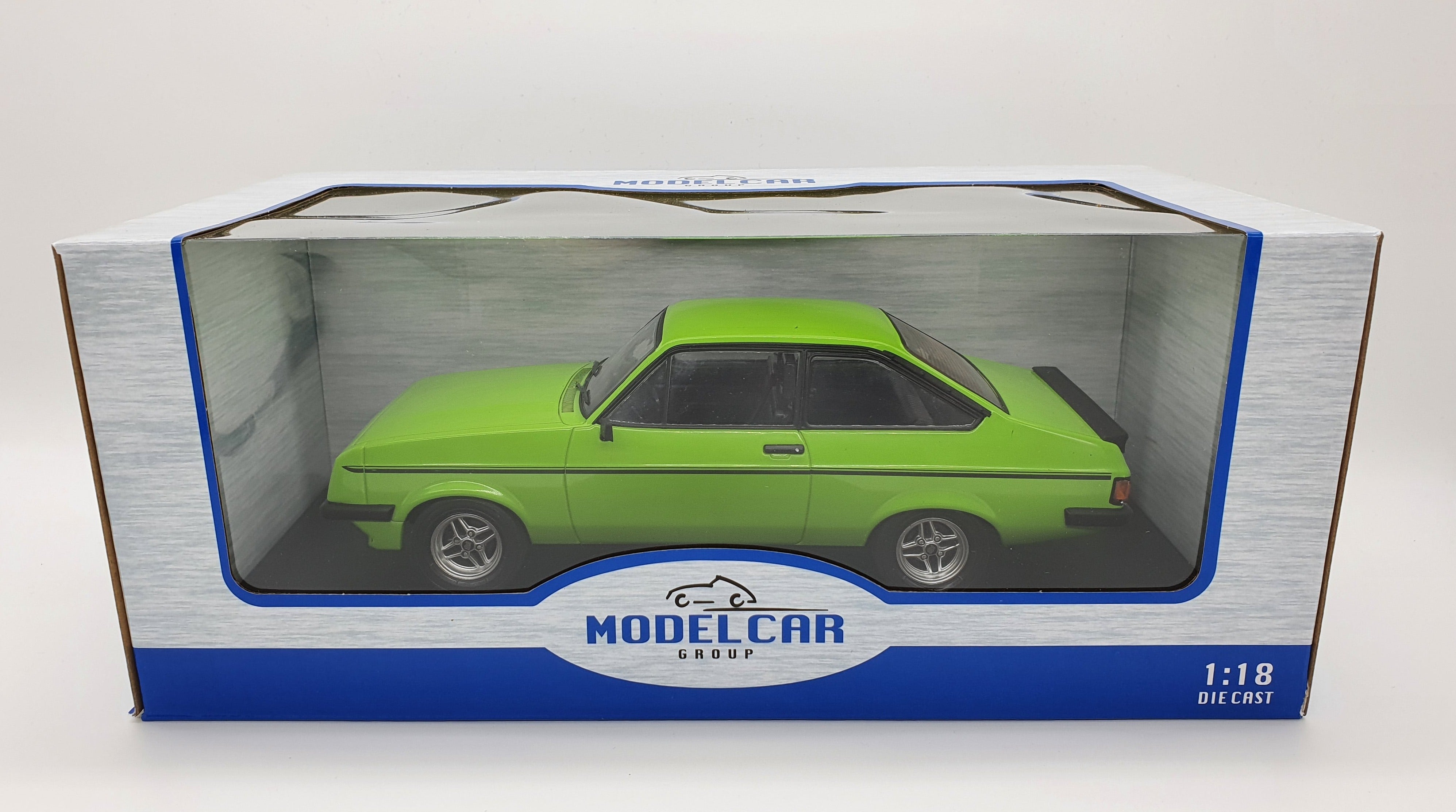 MCG 1:18 Ford Escort Mk2 RS2000 RHD, Green