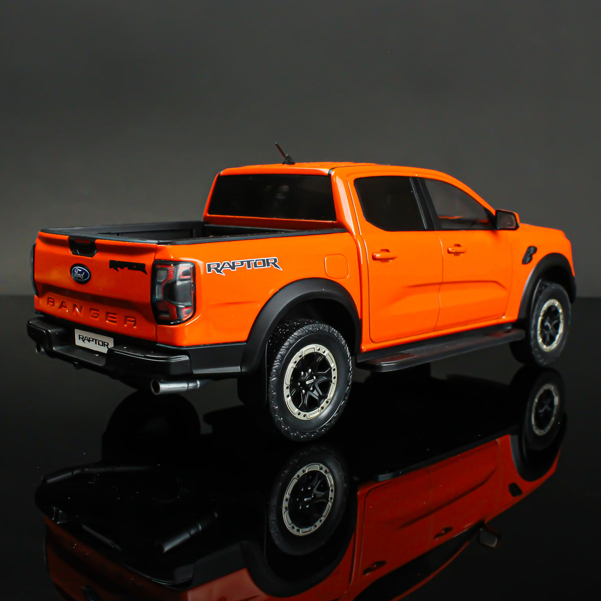 Solido 1:18 Ford Ranger Raptor Orange Solido 1:18 Ford Ranger Raptor Orange