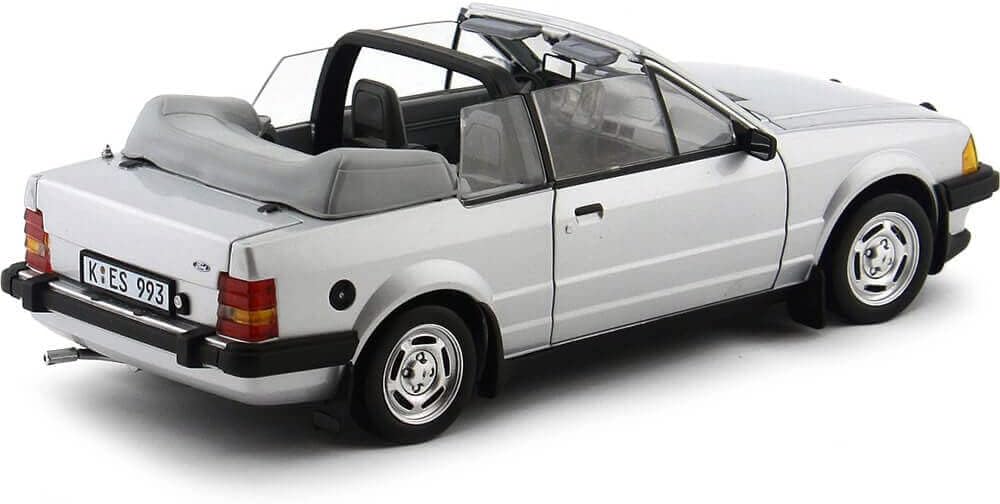 SUNSTAR 1:18 Scale - Ford Escort Mk3 XR3i Cabriolet in Silver - 4993