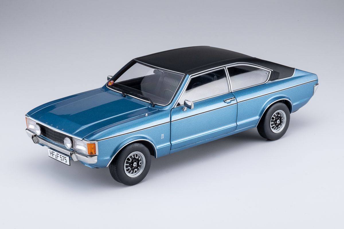 Touring Modelcars 1:18 Scale Diecast - 1975 Ford Granada Coupe Series 2, Light Blue Metalllic - 18080002