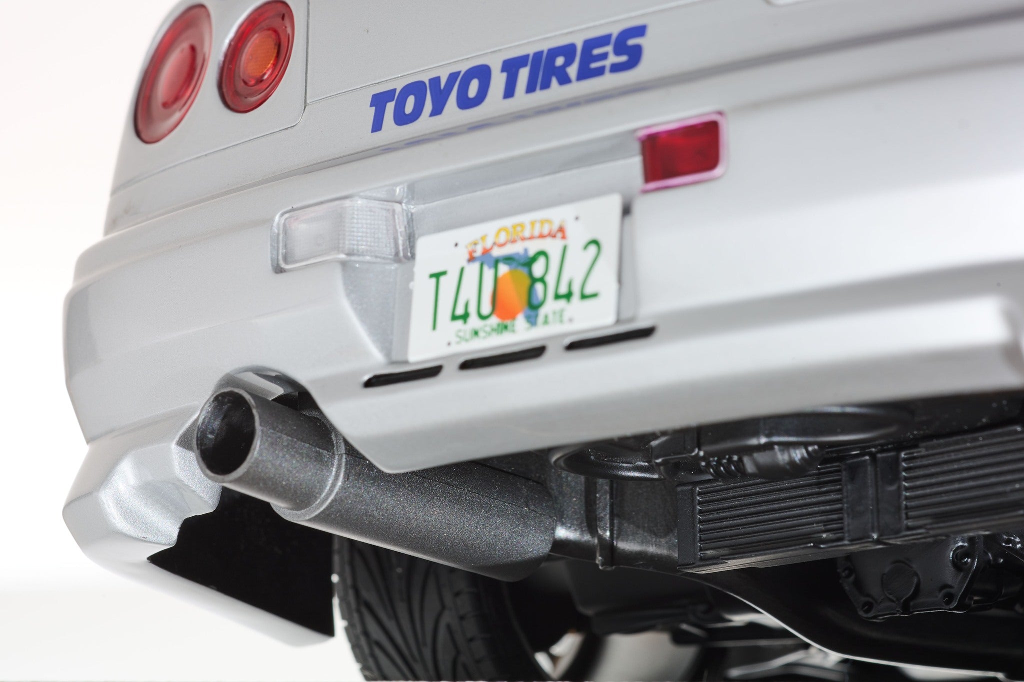 Kyosho Resin - 1:12 Nissan Skyline R34 GT-R 2001 "Fast & Furious" Silver/Blue Stripes - KSR12007A