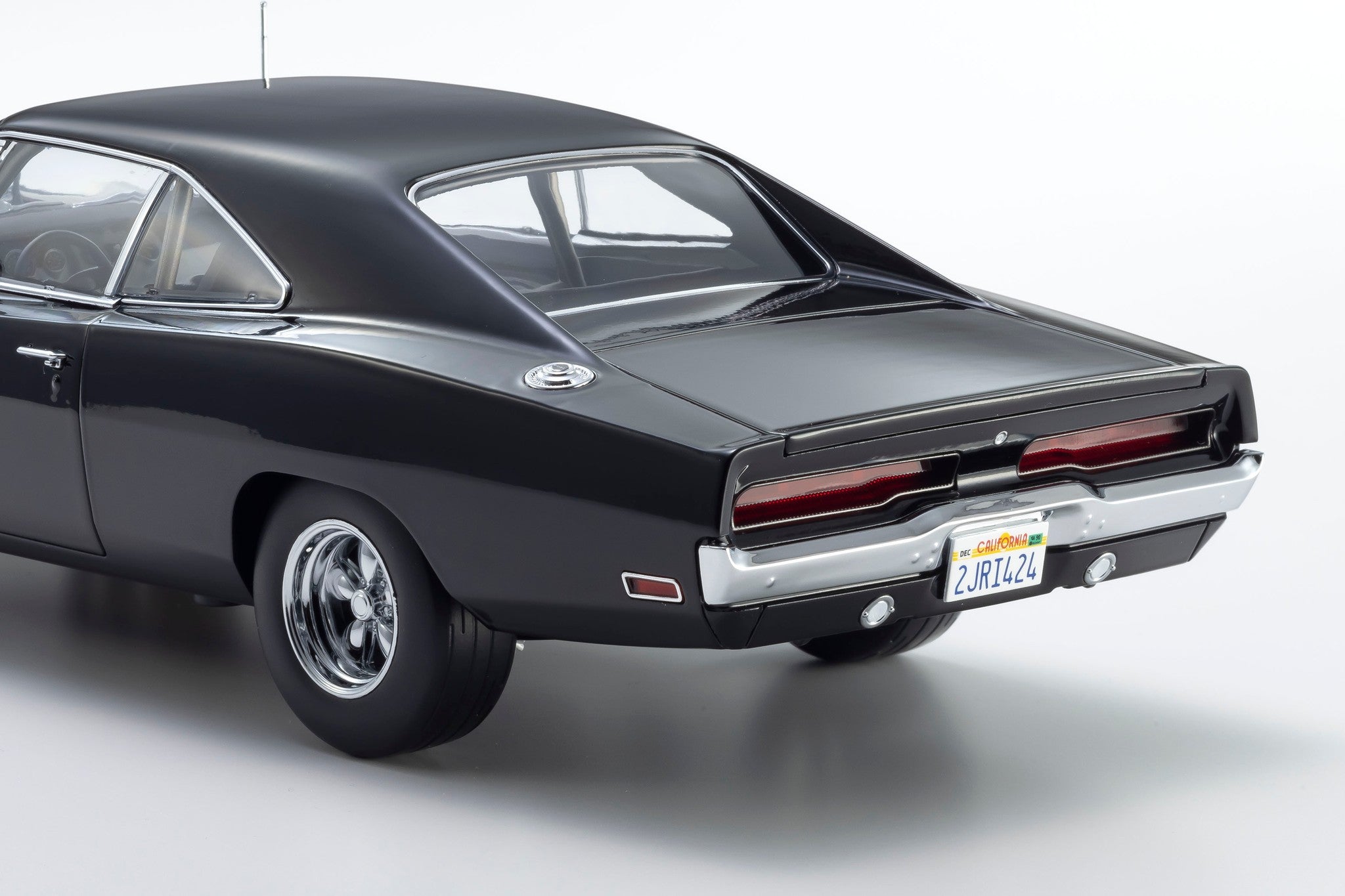 Kyosho Diecast - 1:18 Dodge Charger R/T 1970 Fast & Furious - Black - KS08974FF