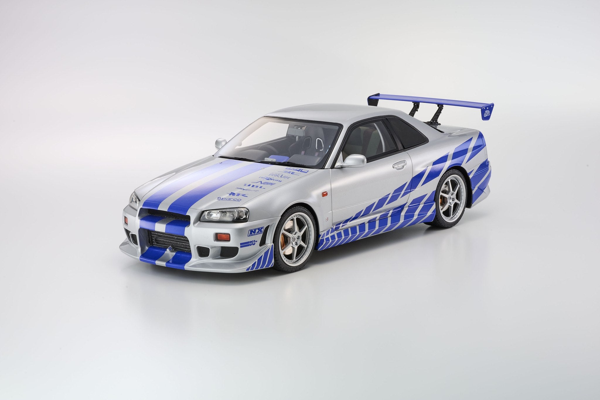 Kyosho Resin - 1:12 Nissan Skyline R34 GT-R 2001 "Fast & Furious" Silver/Blue Stripes - KSR12007A