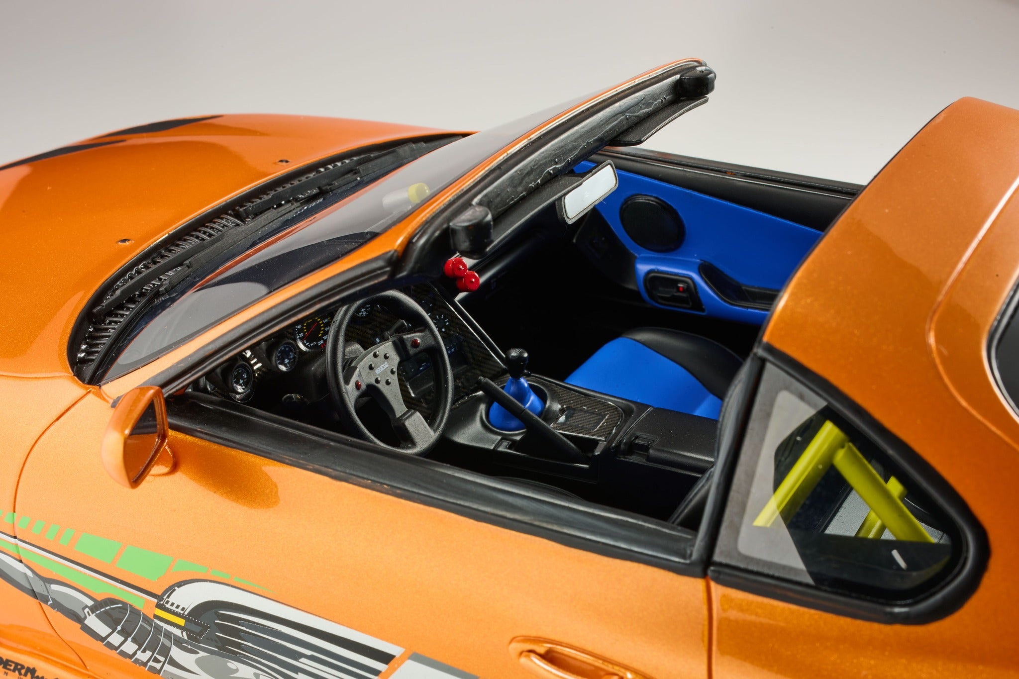 Kyosho Resin - 1:12 Toyota Supra Turbo "Fast & Furious" Orange - KSR12009A