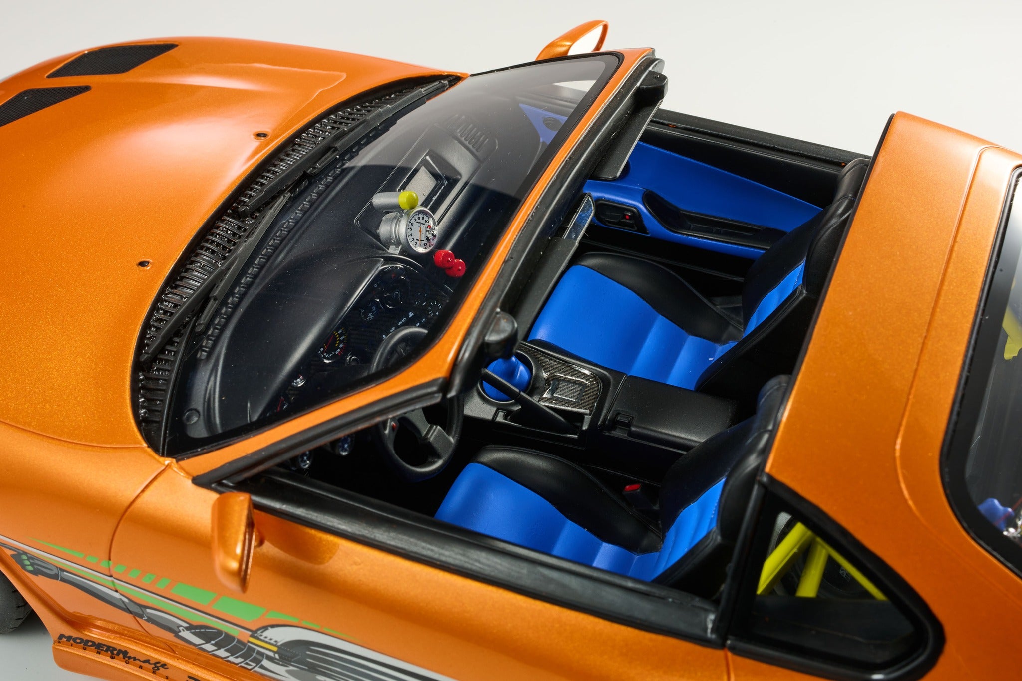 Kyosho Resin - 1:12 Toyota Supra Turbo "Fast & Furious" Orange - KSR12009A