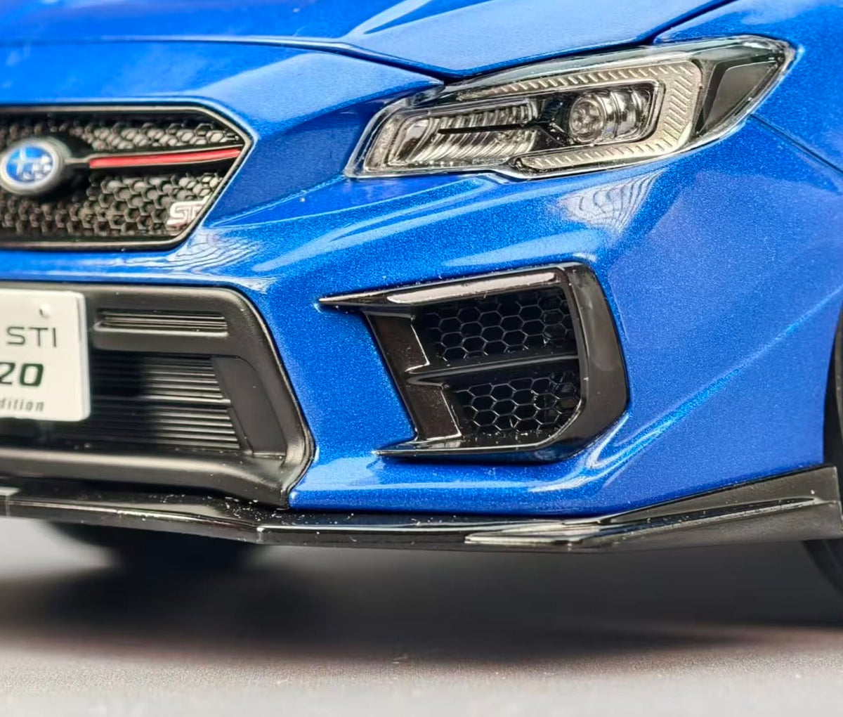 Sunstar 1:18 - Subaru WRX STI EJ20 Final Edition - WB Blue Pearl - 5558