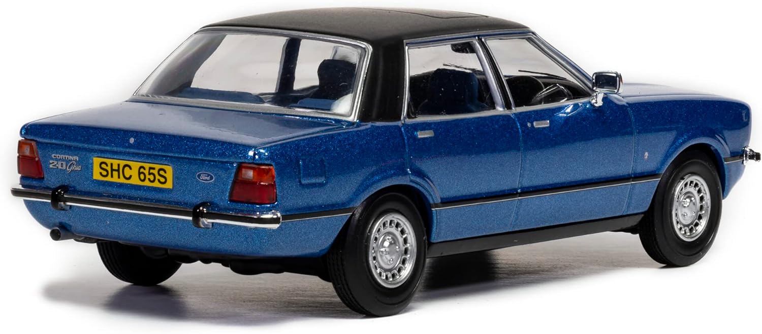 Corgi 1:43 Diecast Model Car VA11916 Ford Cortina Mk4 2.0 Ghia, Hawaiian Blue