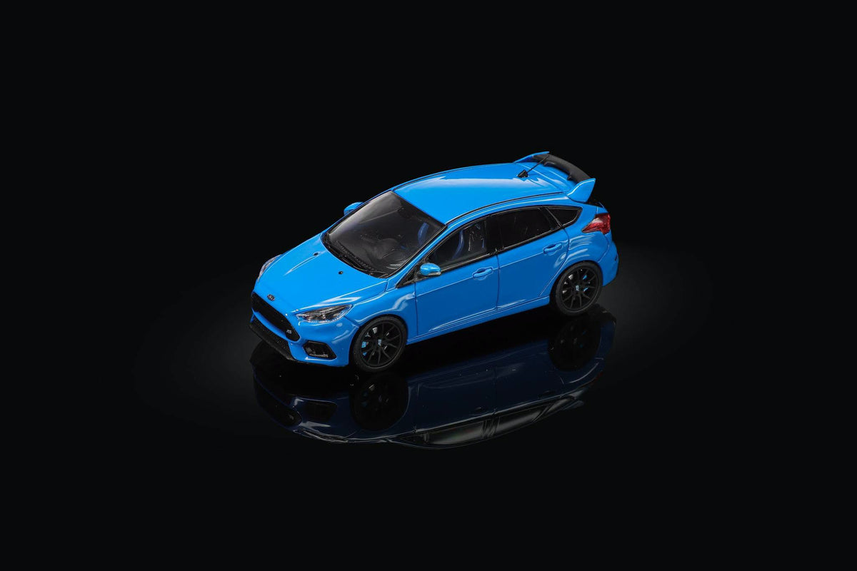 Sunstar 1:64 Diecast Model, 2018 Ford Focus RS, Nitrous Blue - 60065