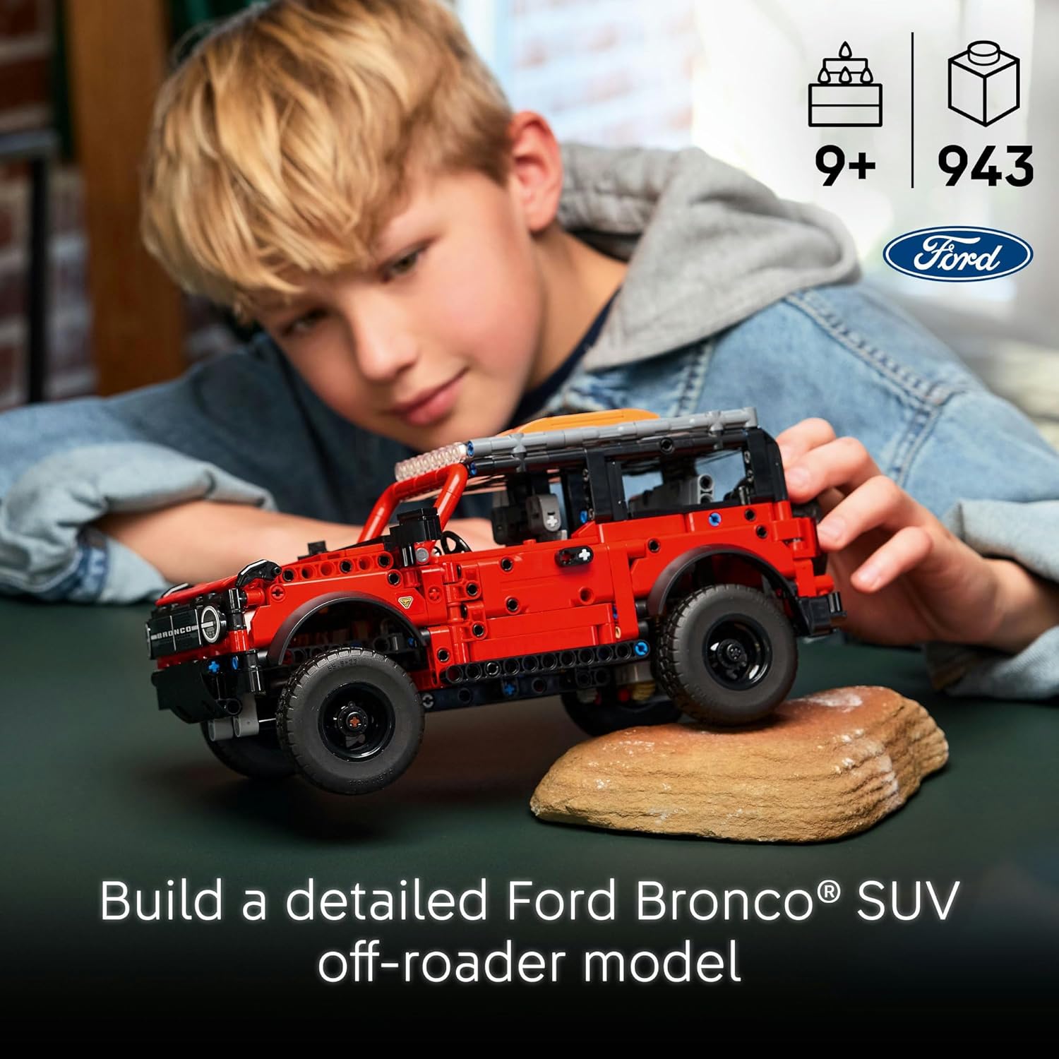 LEGO Technic Ford Bronco, 943 Pieces - Age 9+ - 42213
