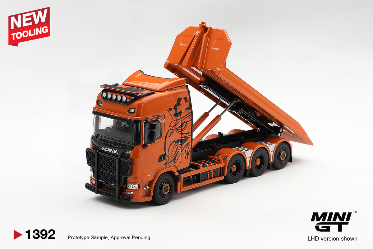 Mini GT 1:64 - Scania 770S B8x4NA Hooklift Flatbed, Orange - MGT01392-R