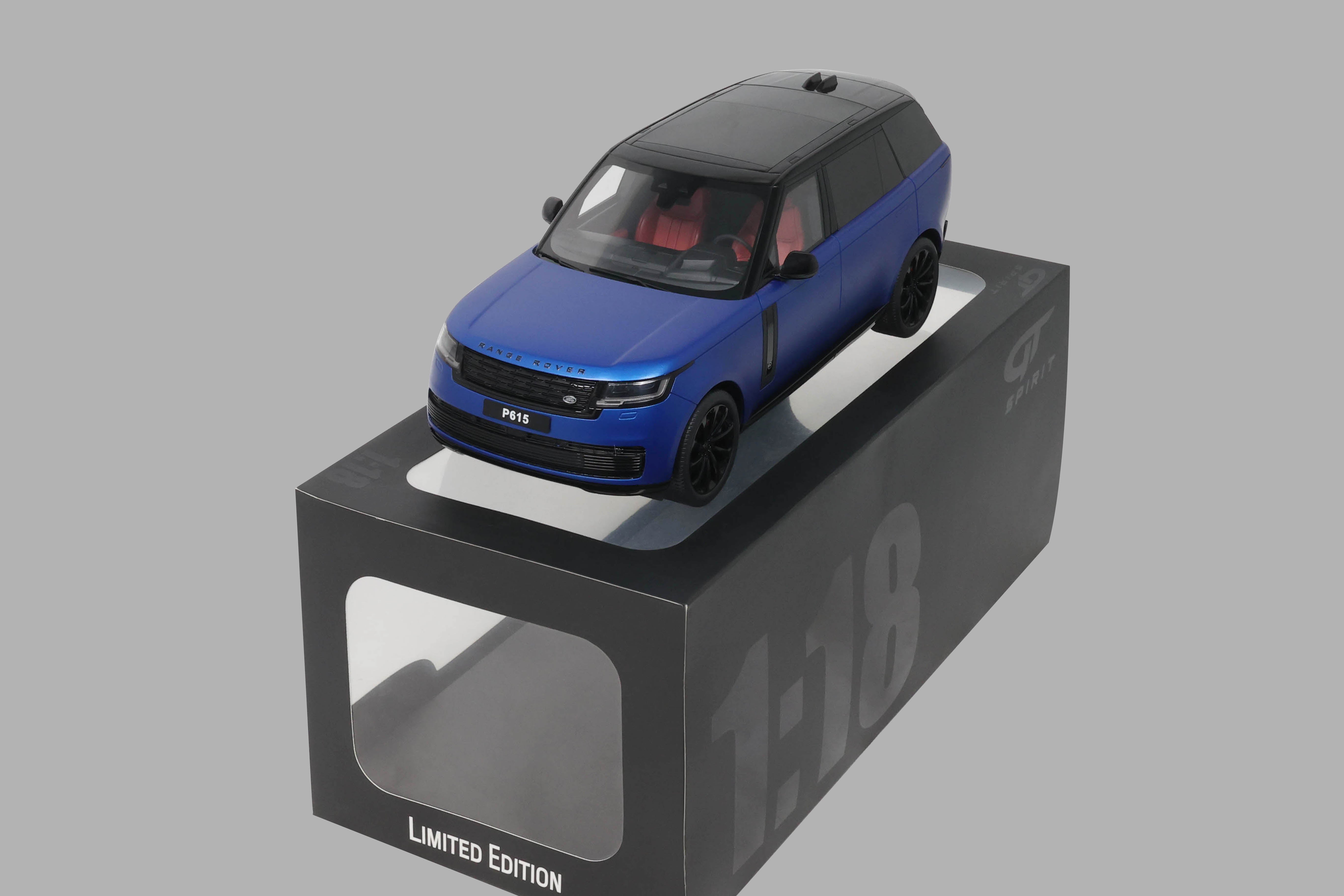 GT Spirit 1:18 Scale Resin, 2024 RANGE ROVER P615 SV, BLUE - GT540