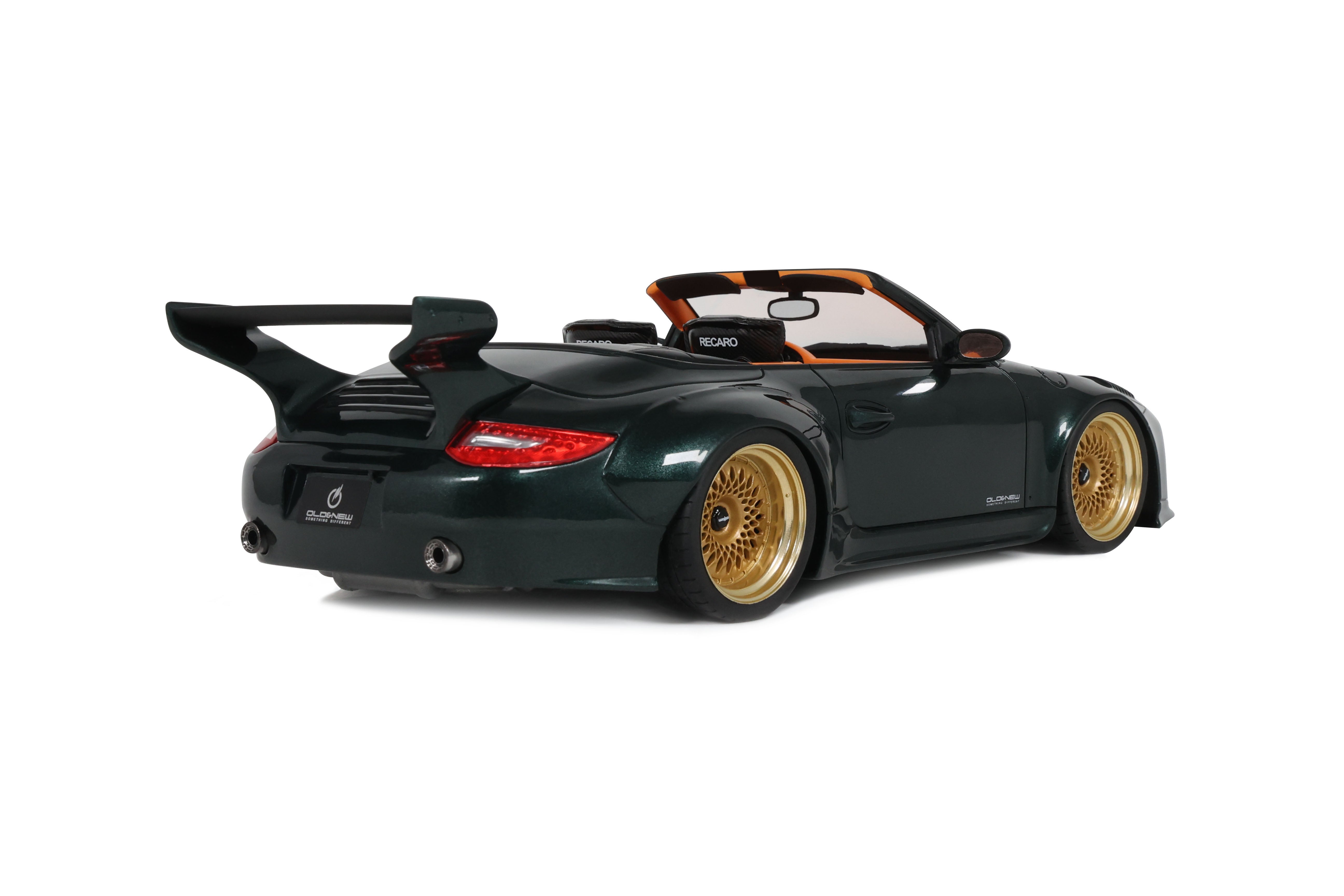 GT Spirit 1:18 Scale Resin,  2024 Porsche 911 (997) OLD & NEW TOKYO AUTO SALON, GREEN - GT548