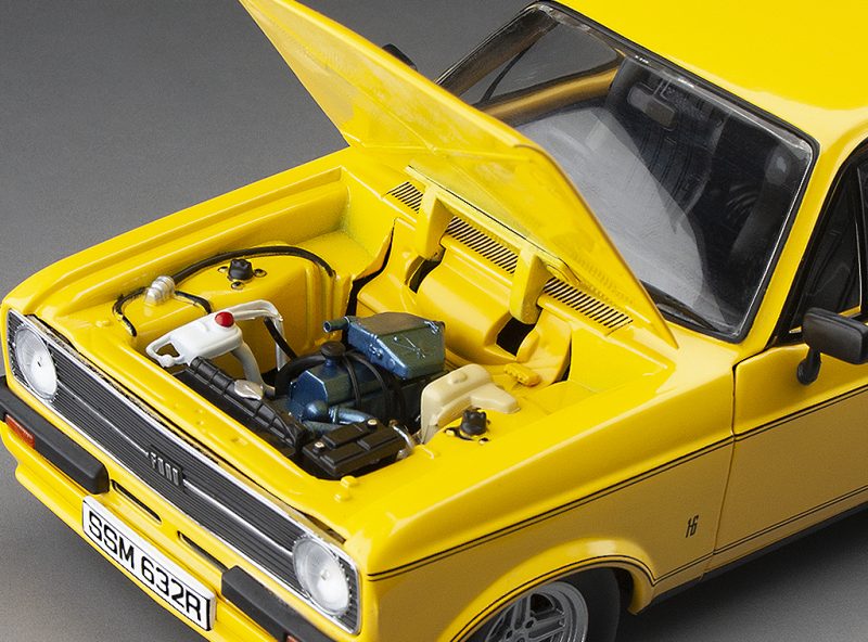 SUNSTAR 1:18 Scale Ford Escort Mk2 Mexico in Yellow (RHD)