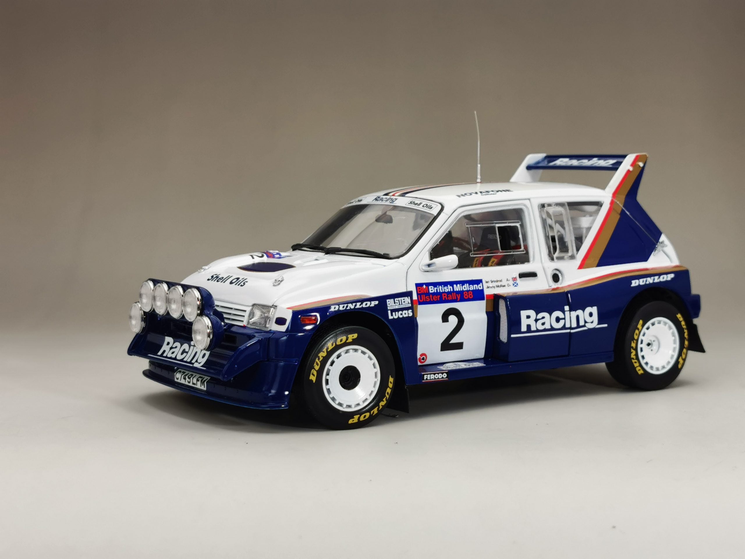 Sunstar 1:18 MG Metro 6R4 – #2 J. McRae / I. Grindrod – Winner British Midland Ulster Rally 1986 - 5542