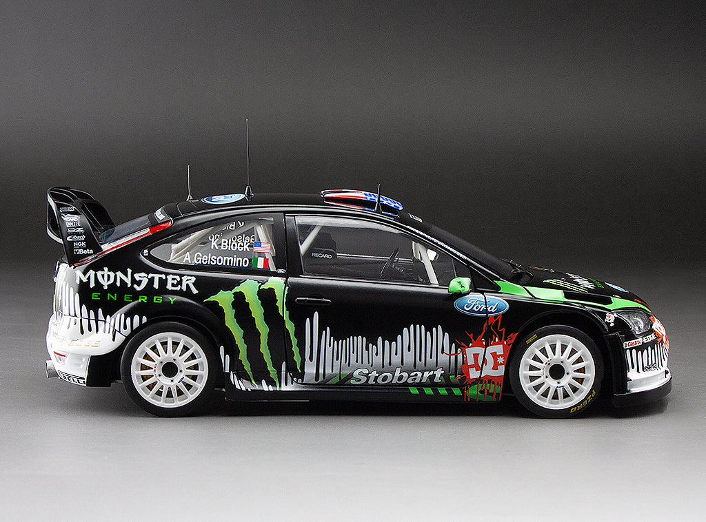 Sunstar 1:18 Ford Focus RS Ken Block 2010 Rallyday Castle Coombe Circuit 3956