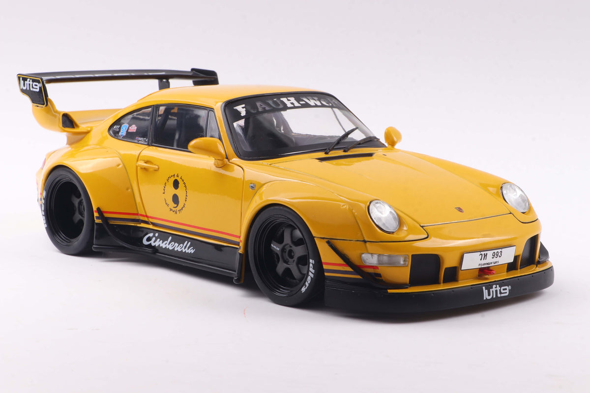 SOLIDO 1:18 Scale Diecast - 2020 Porsche 911 RWB Cinderella, Yellow - S1808507