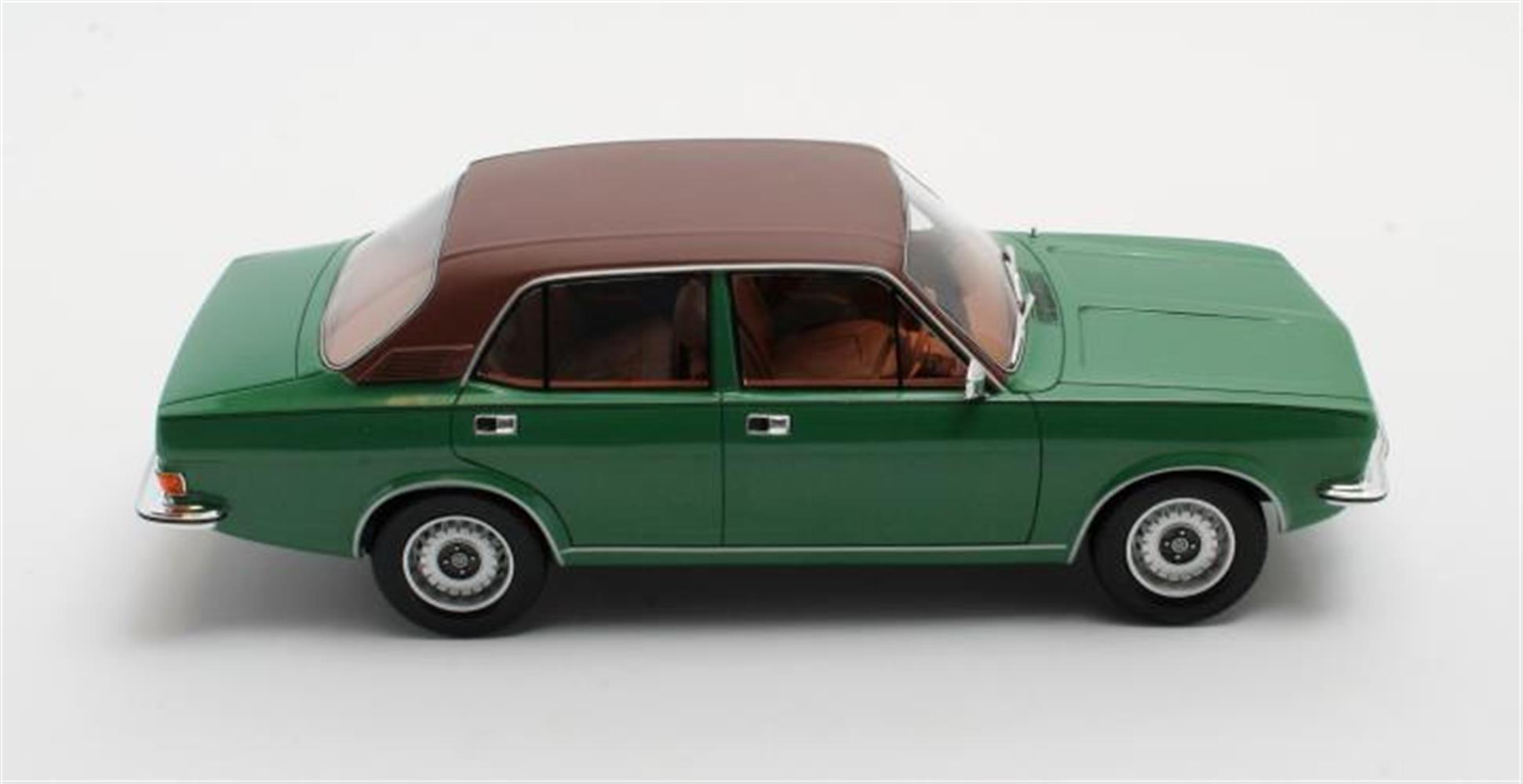 CULT 1:18 Scale Model 1976-1978 Morris Marina Saloon - Green - CML157-2
