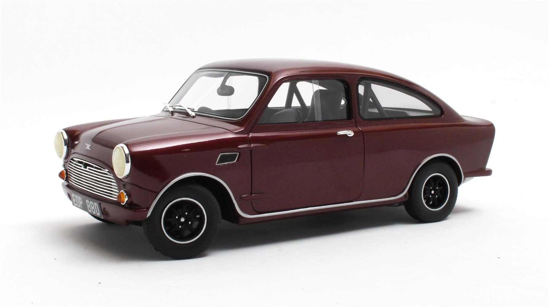 CULT 1:18 Resin - 1968-1968 Mini Broadspeed GT - Red Metallic - CML166-1