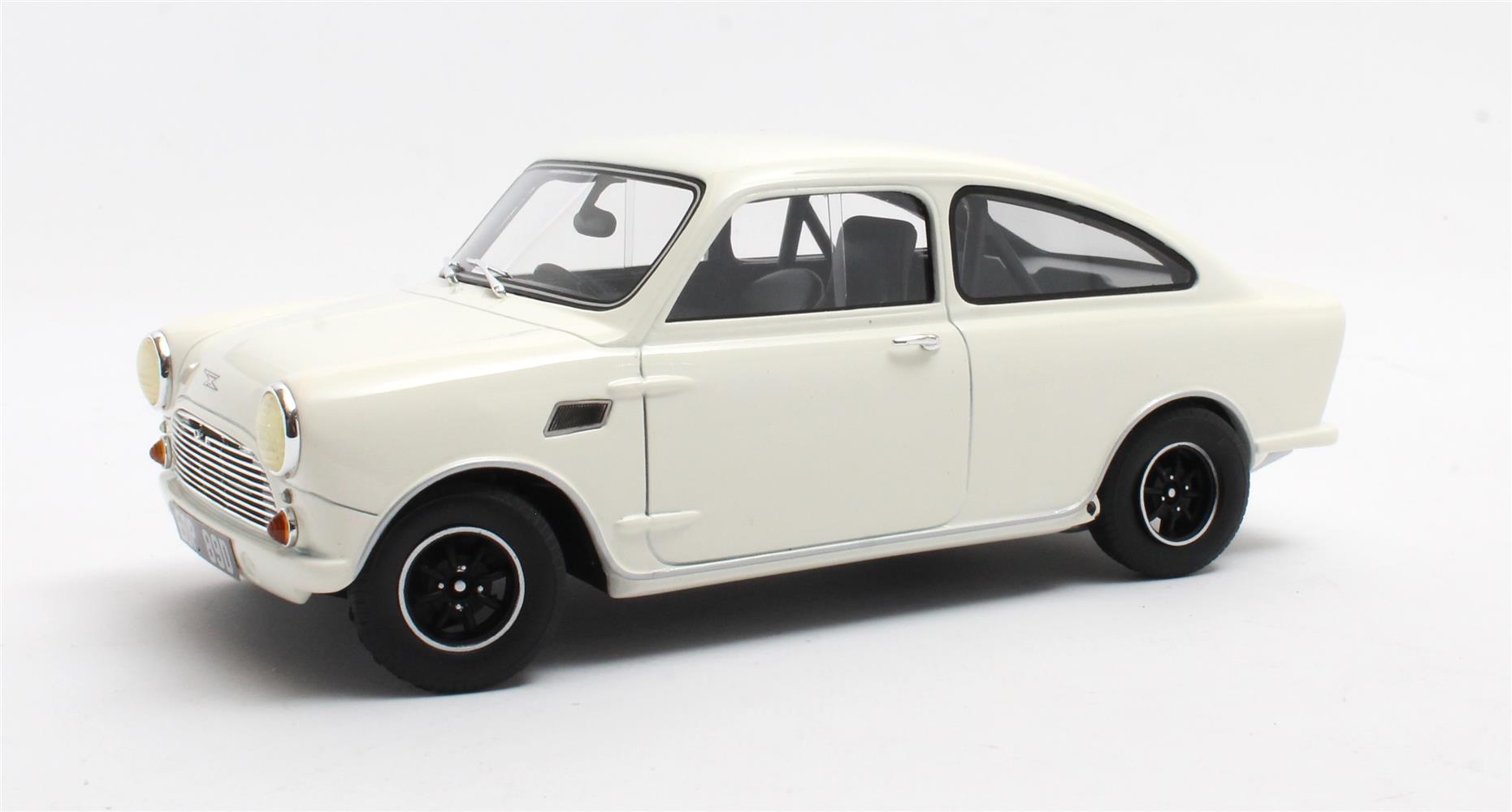 CULT 1:18 Resin - 1968-1968 Mini Broadspeed GT - White - CML166-2