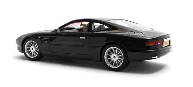 CULT 1:18 Scale 1993-99 Aston Martin DB7, Bowland Black - CML187-2