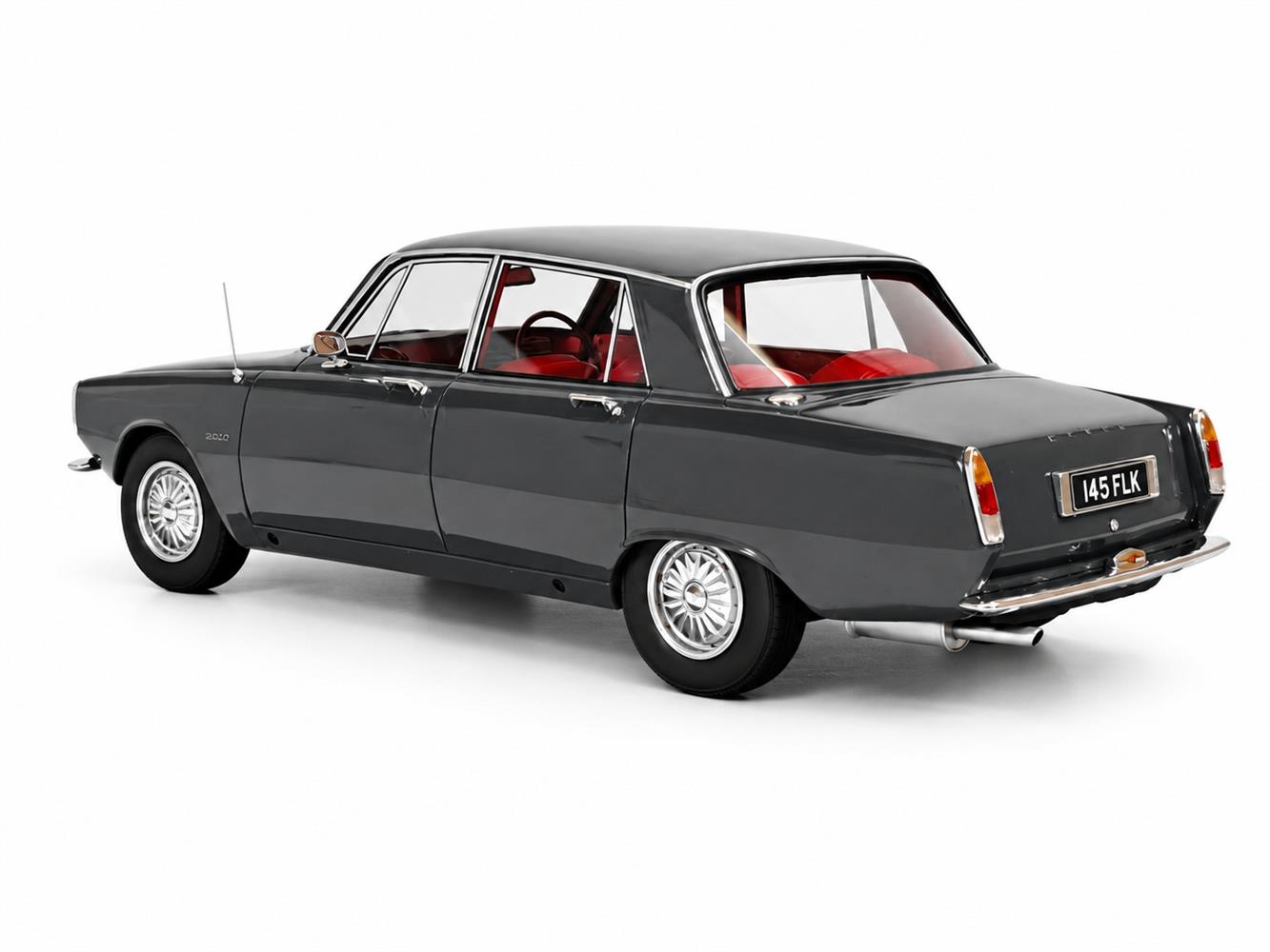 CULT 1:18 Scale - 1964 Rover 2000 - City Grey - CML168-3
