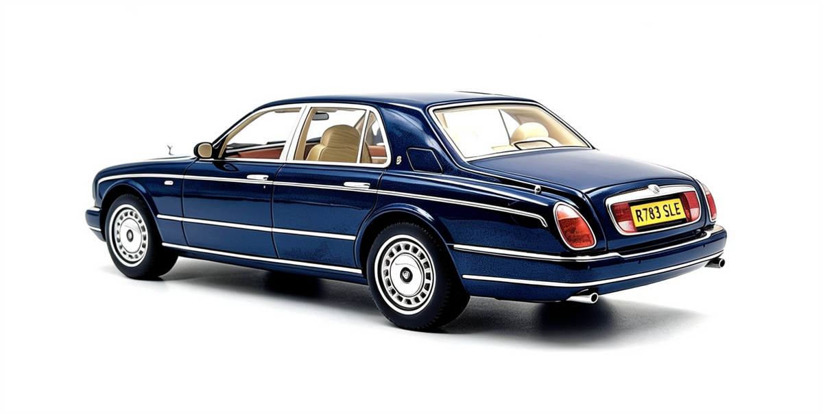 CULT 1:18 Scale Resin - 1998 Rolls Royce Silver Seraph, Peacock Blue - CML199-3