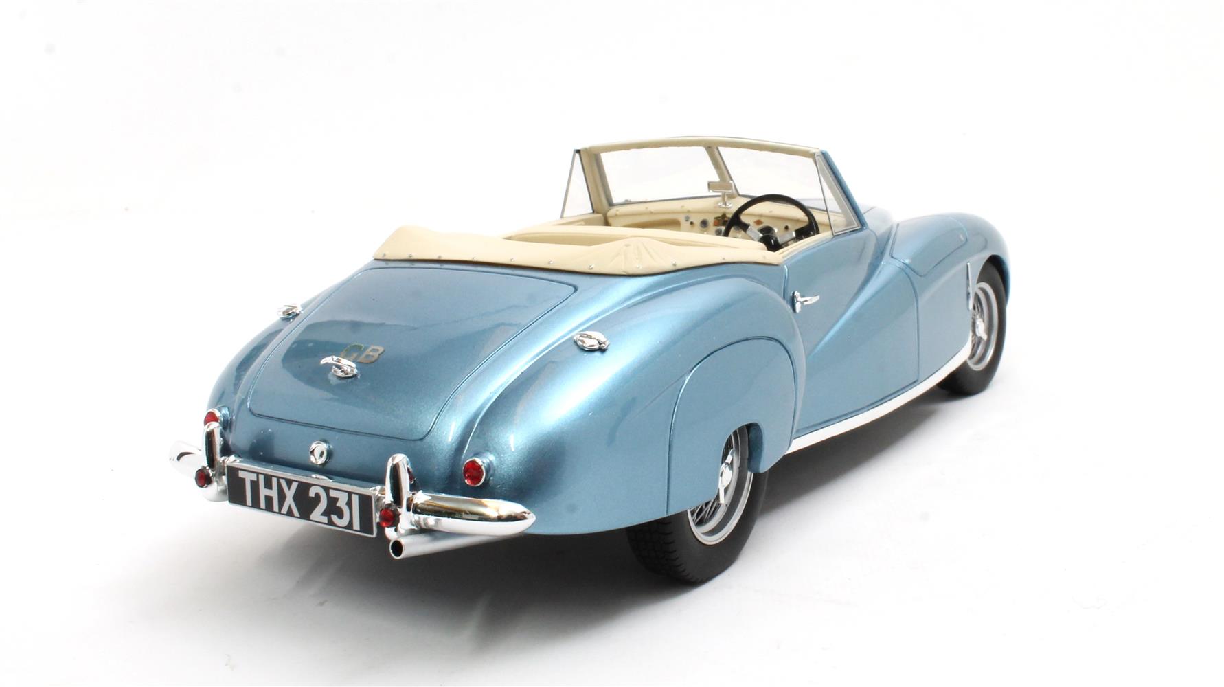 CULT 1:18 Scale Resin - 1949 Aston Martin 2L Sports (DB1), Metallic Blue - CML294-1
