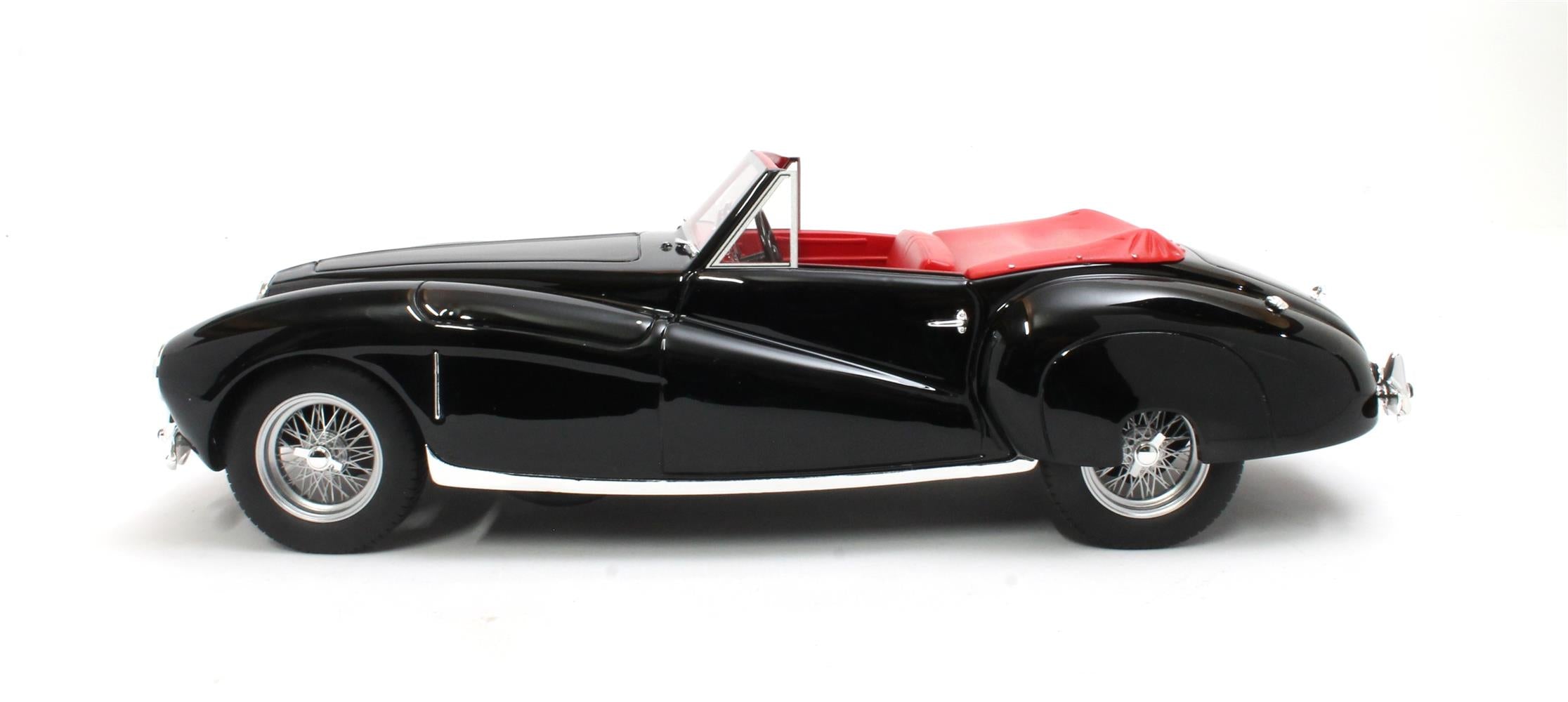CULT 1:18 Scale Resin - 1949 Aston Martin 2L Sports (DB1), Black - CML294-3