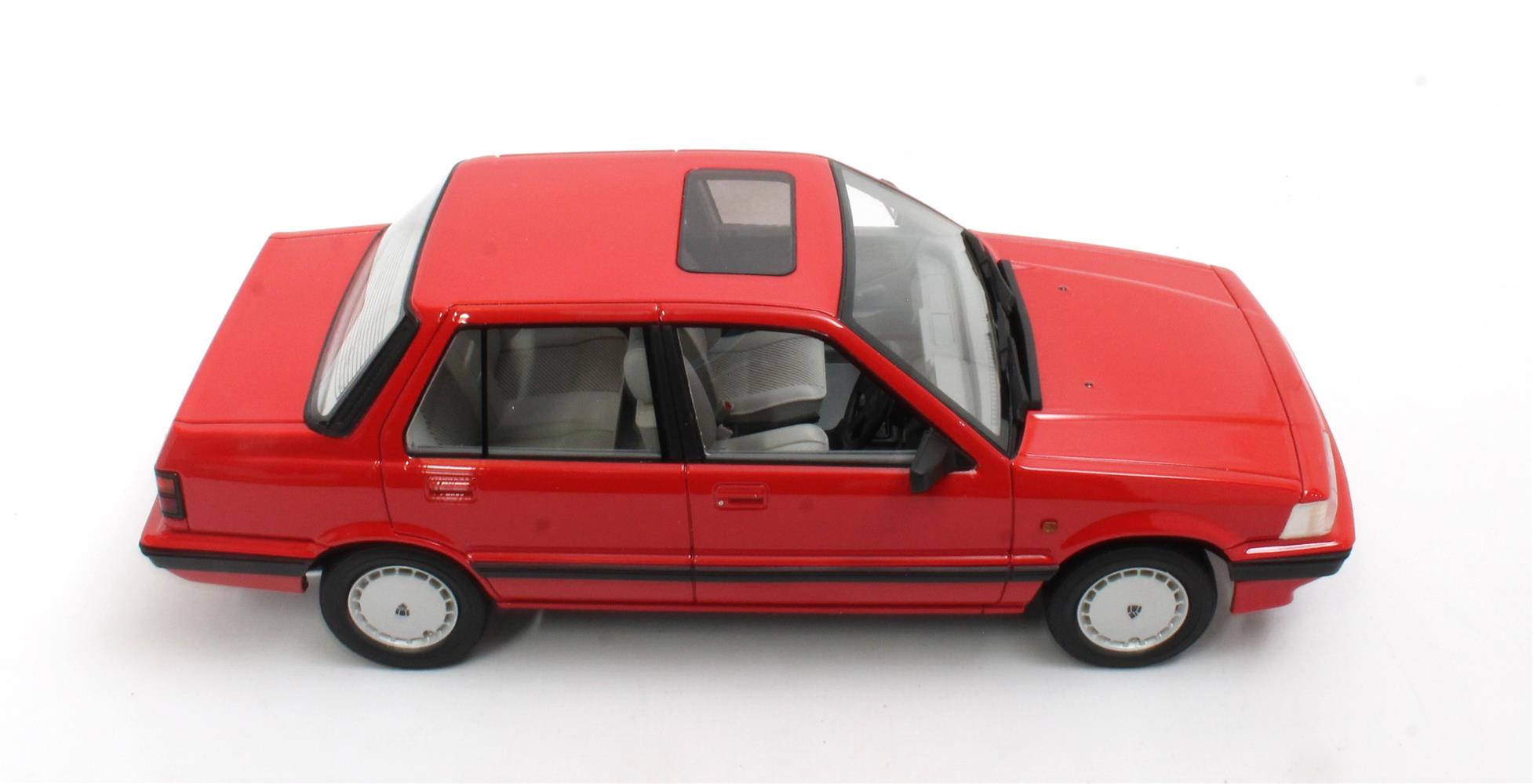 CULT 1:18 Scale - 1986 Rover 216s (SD3) - Targa Red - CML296-2