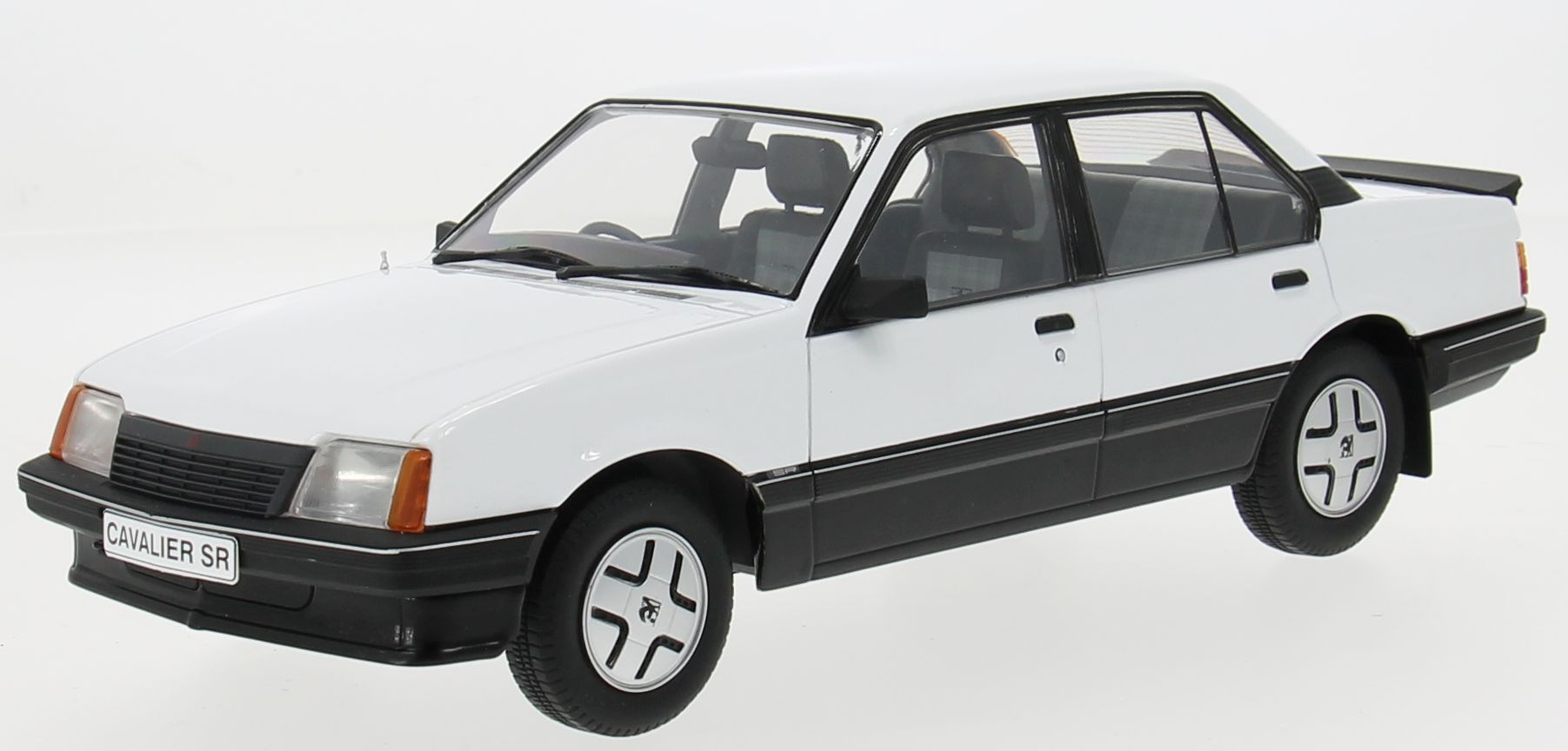 MCG 1:18 Scale Diecast - 1981 Vauxhall Cavalier SR, White, RHD UK Exclusive - MCG18582